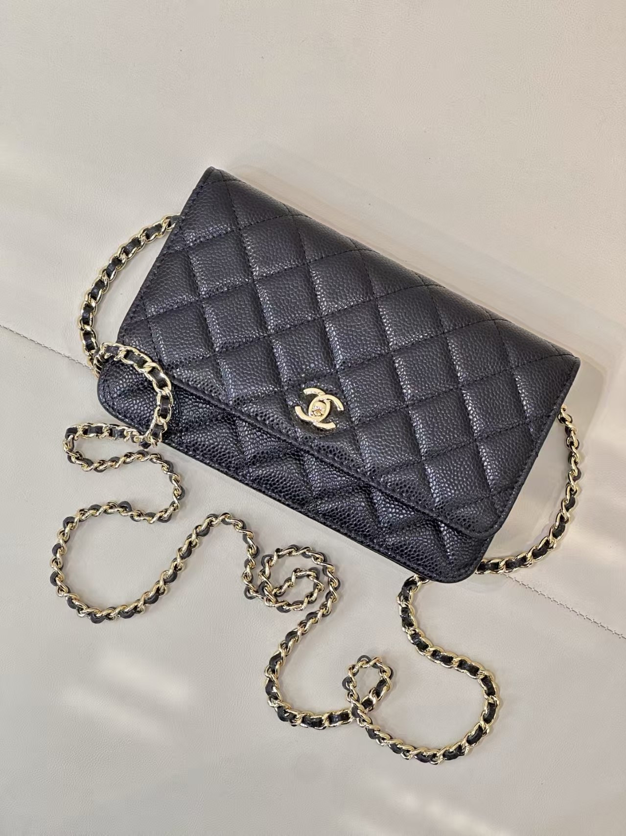Ch*el woc classic wallet on chain 13x19cm