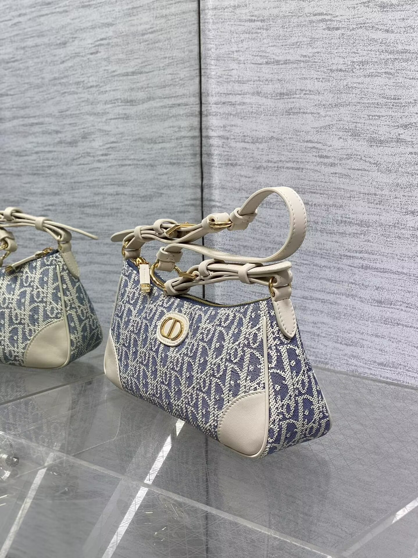 D*or 30 montaigne wanderlust mini bag blue D*or oblique chambray with smooth calfskin 26x12x7cm