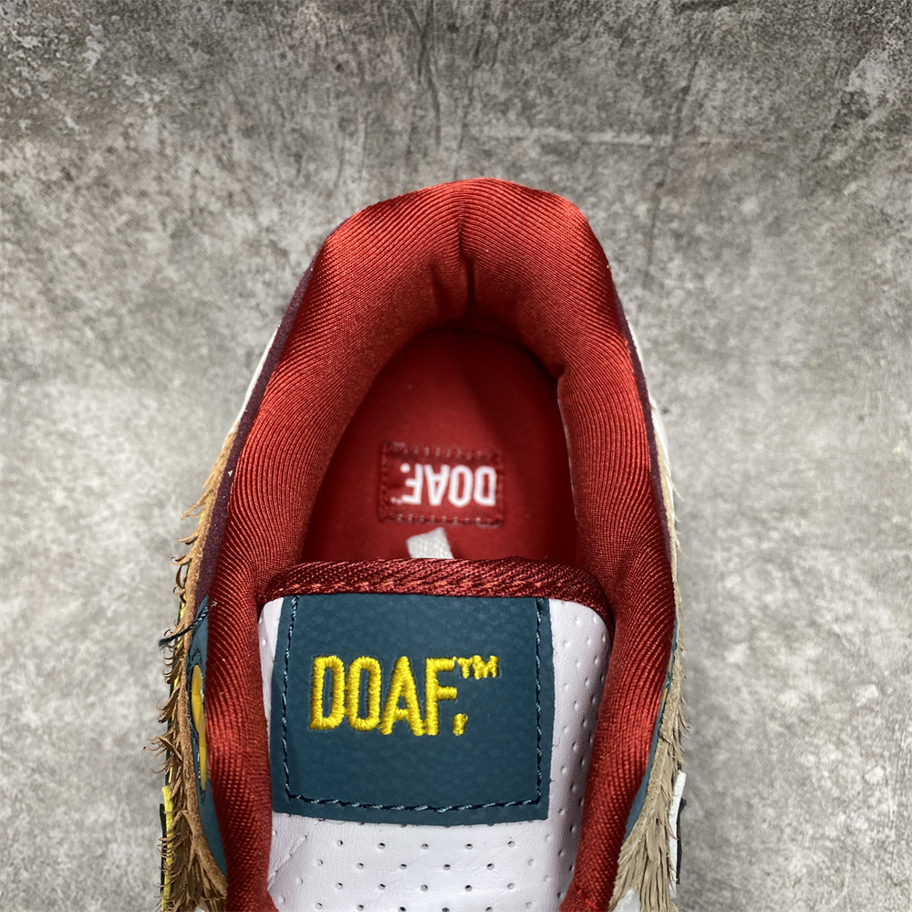UA Nike Air Max 1