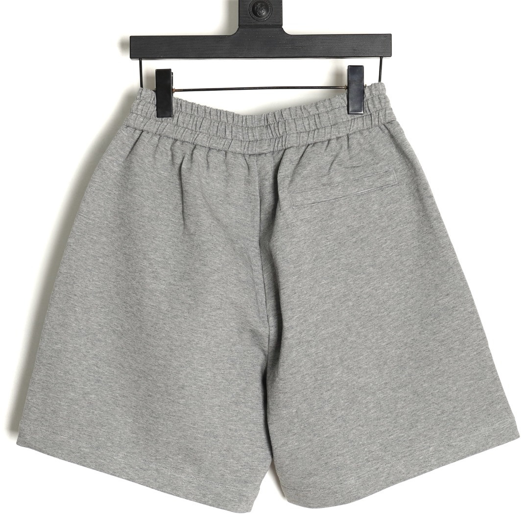 G*u*i guc shorts