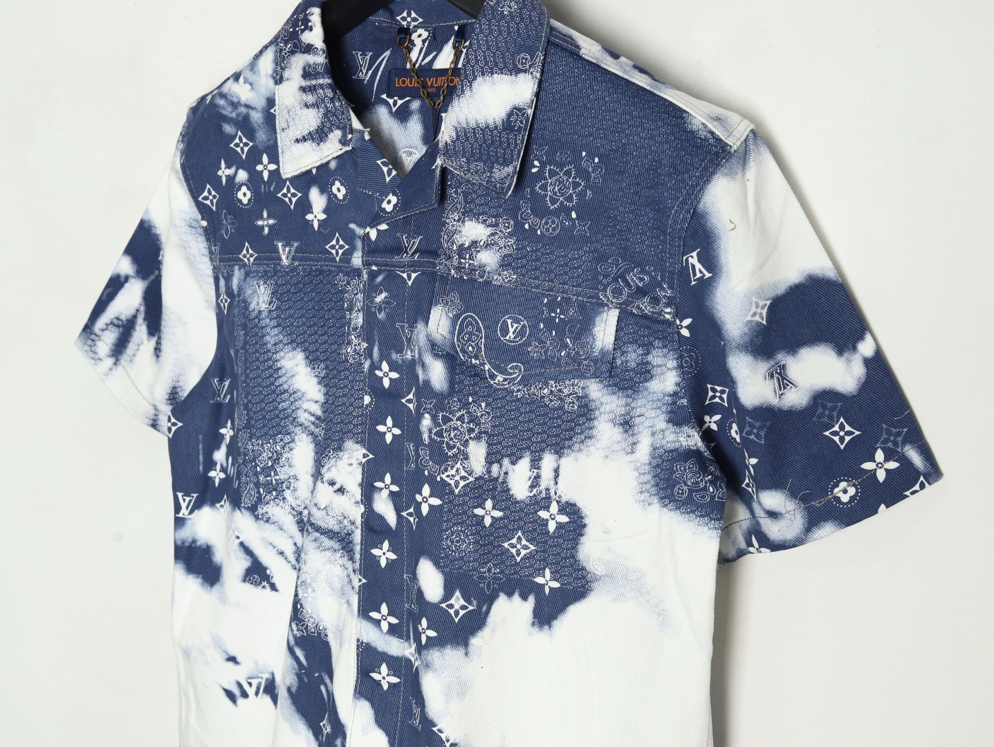 l0*is V*t0n lv short-sleeved shirts