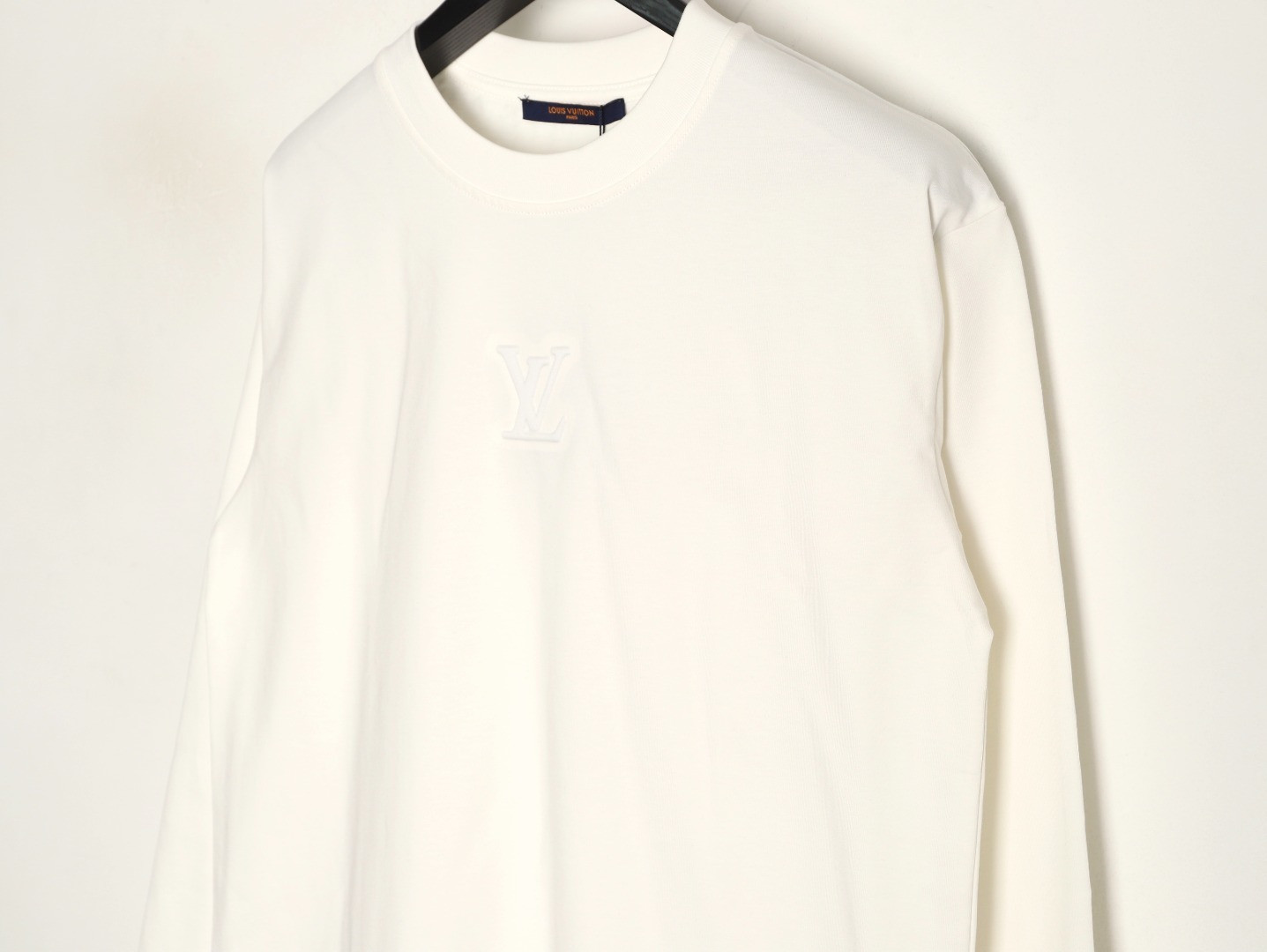 l0*is V*t0n long-sleeved t-shirt