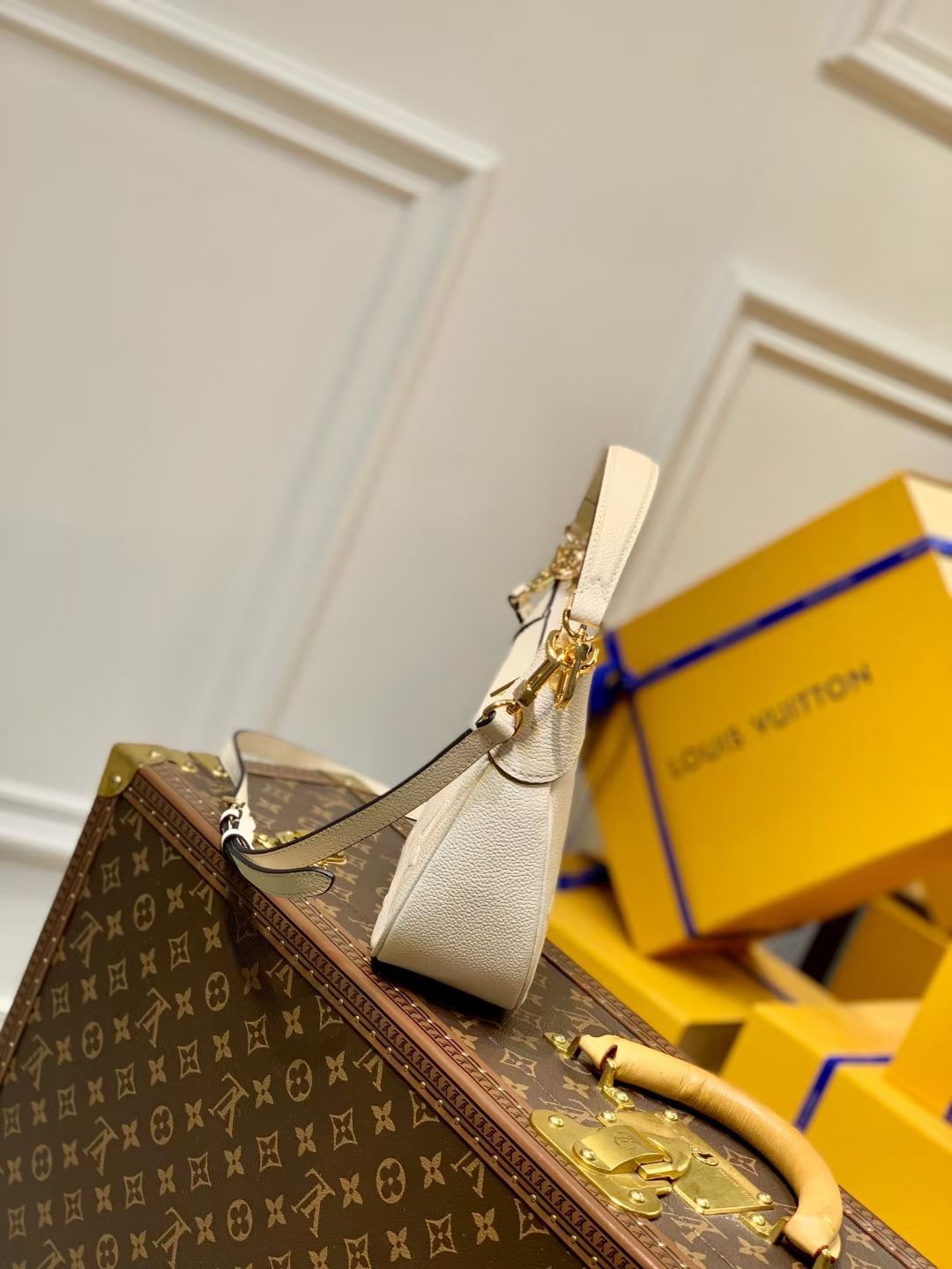 LV BAGATELLE M46099