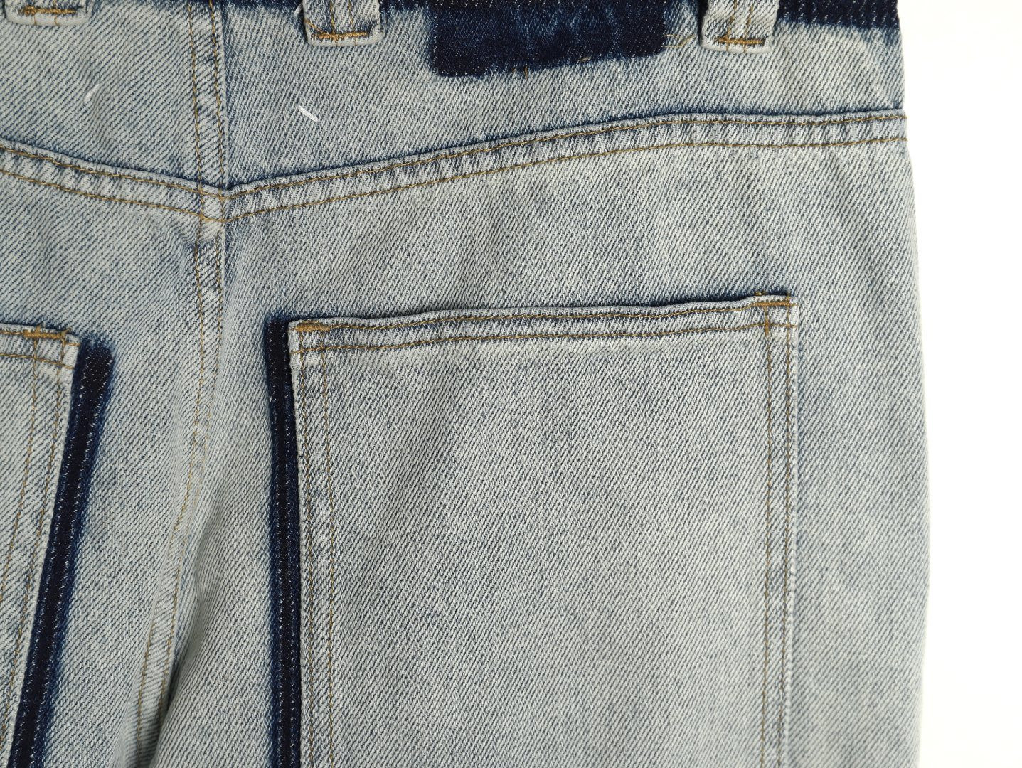 ma*s*n Ma*i*la jeans