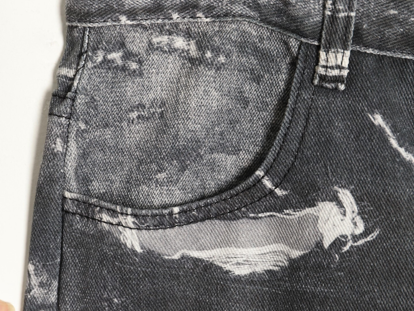 Givenchy Jeans