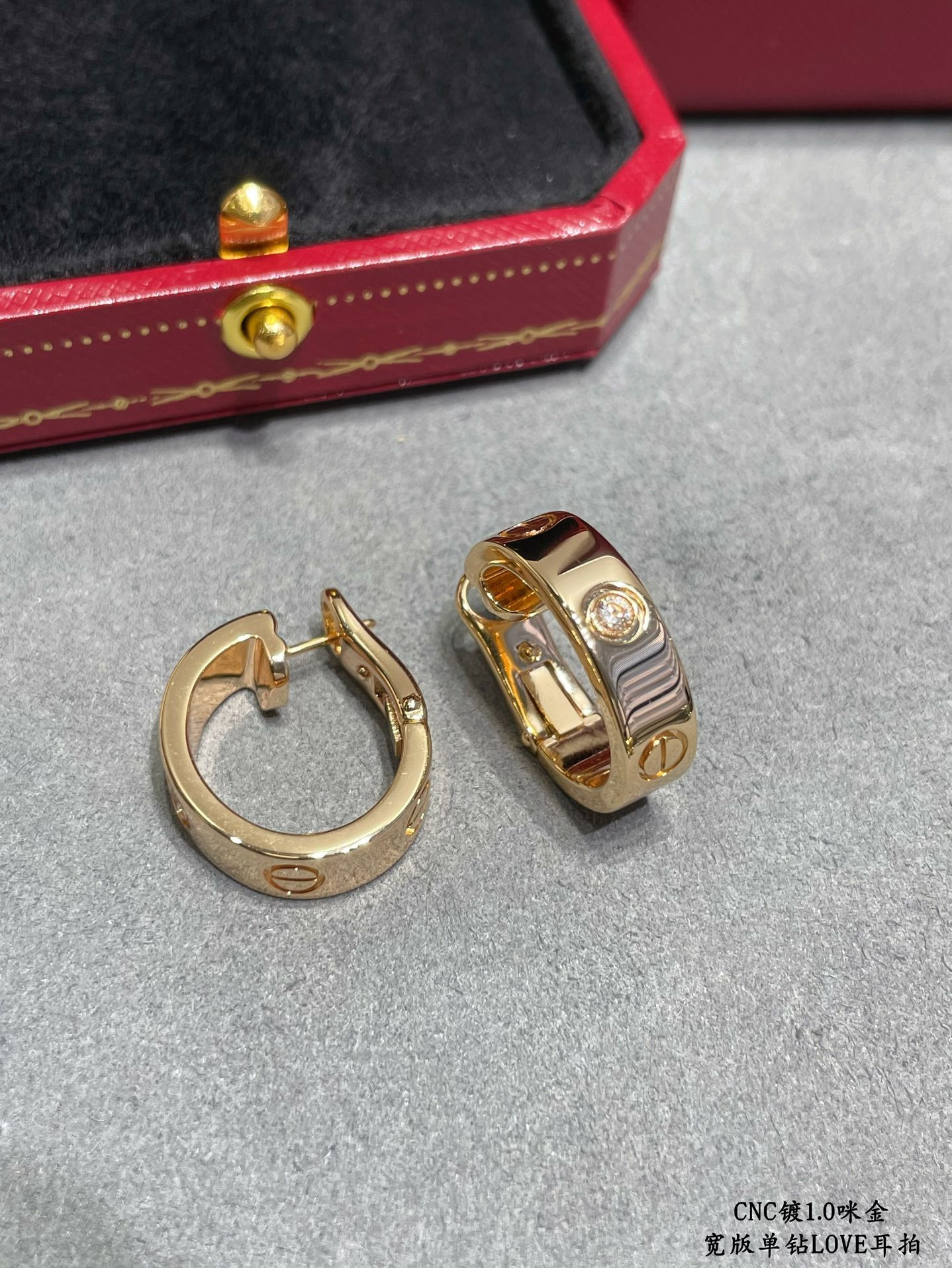 ca*t*er wide version single Di*m*nd love earrings