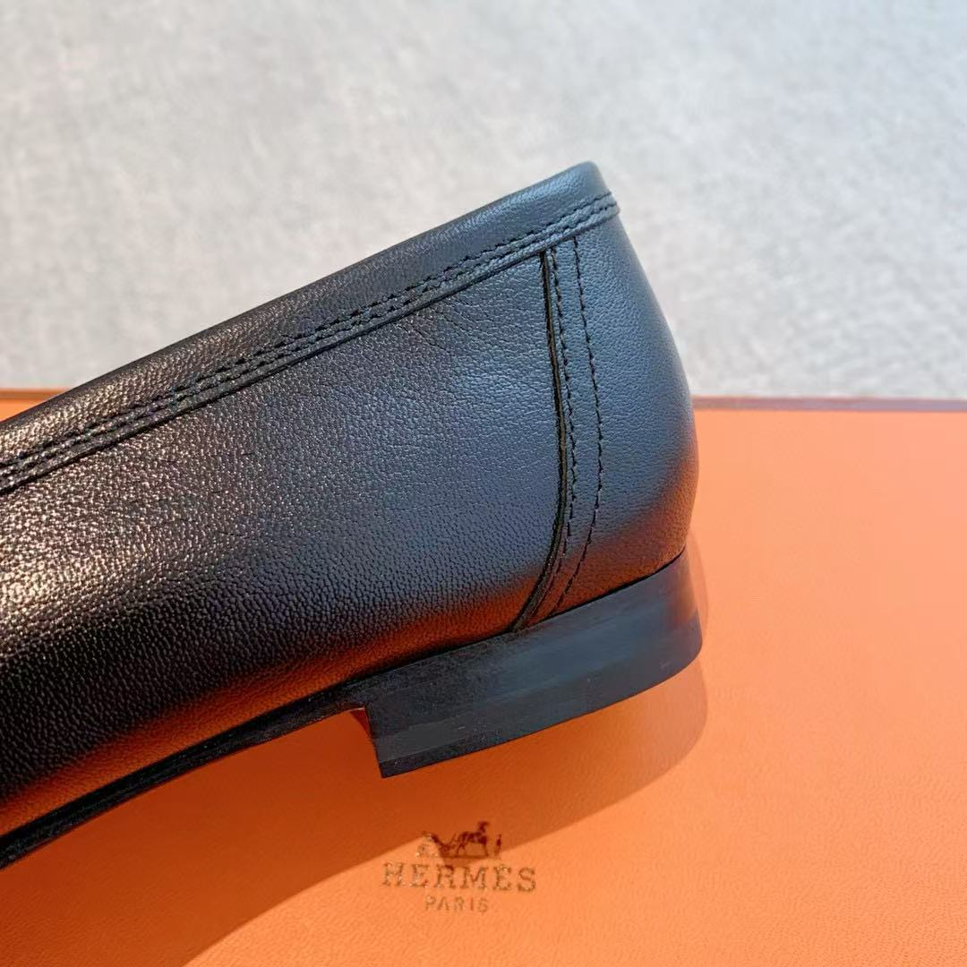 ua H**me5 paris loafer