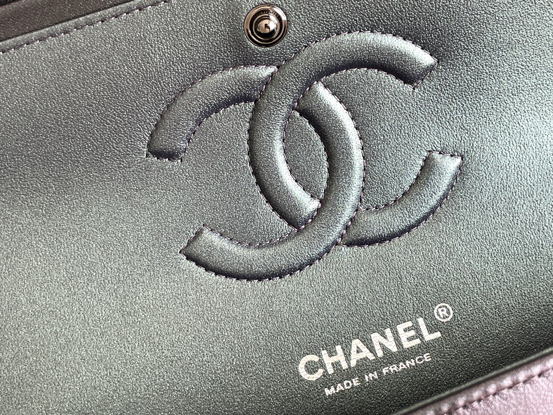 Ch*el crumpled calfskin quited double flap black 19.5×30×10cm