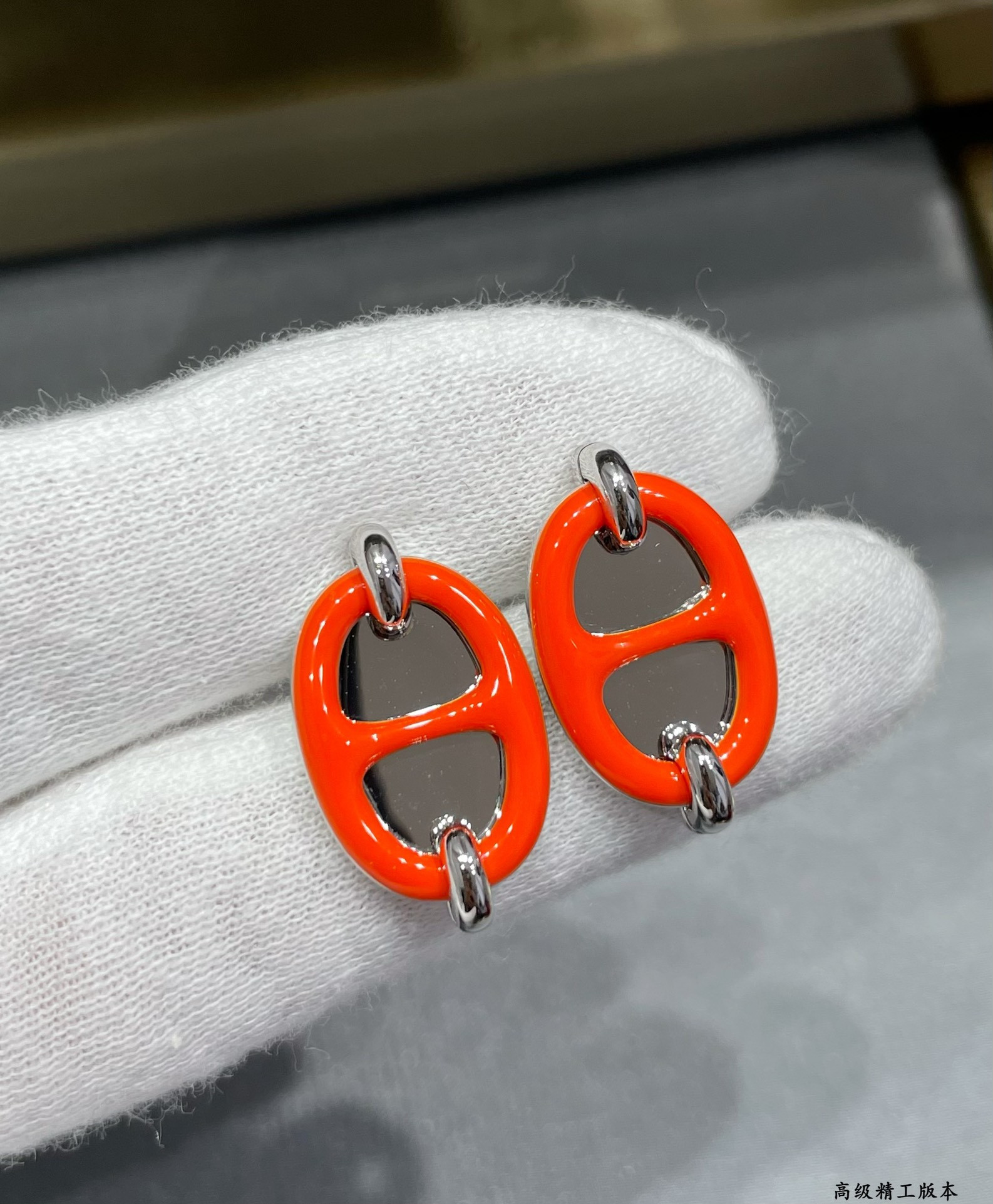 H**me5 mini maillon earrings