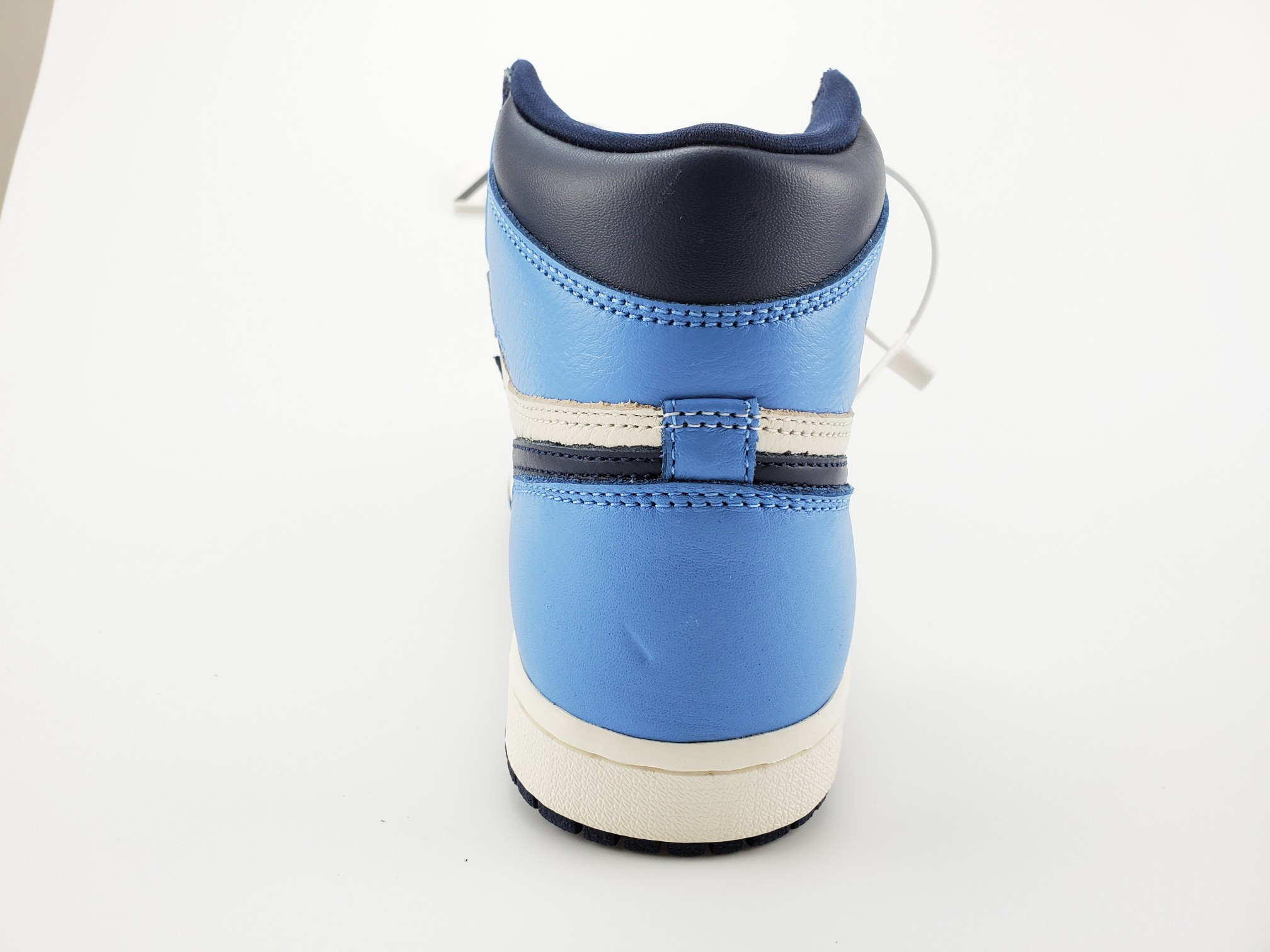Air Jordan 1 Retro High "Obsidian Blue"