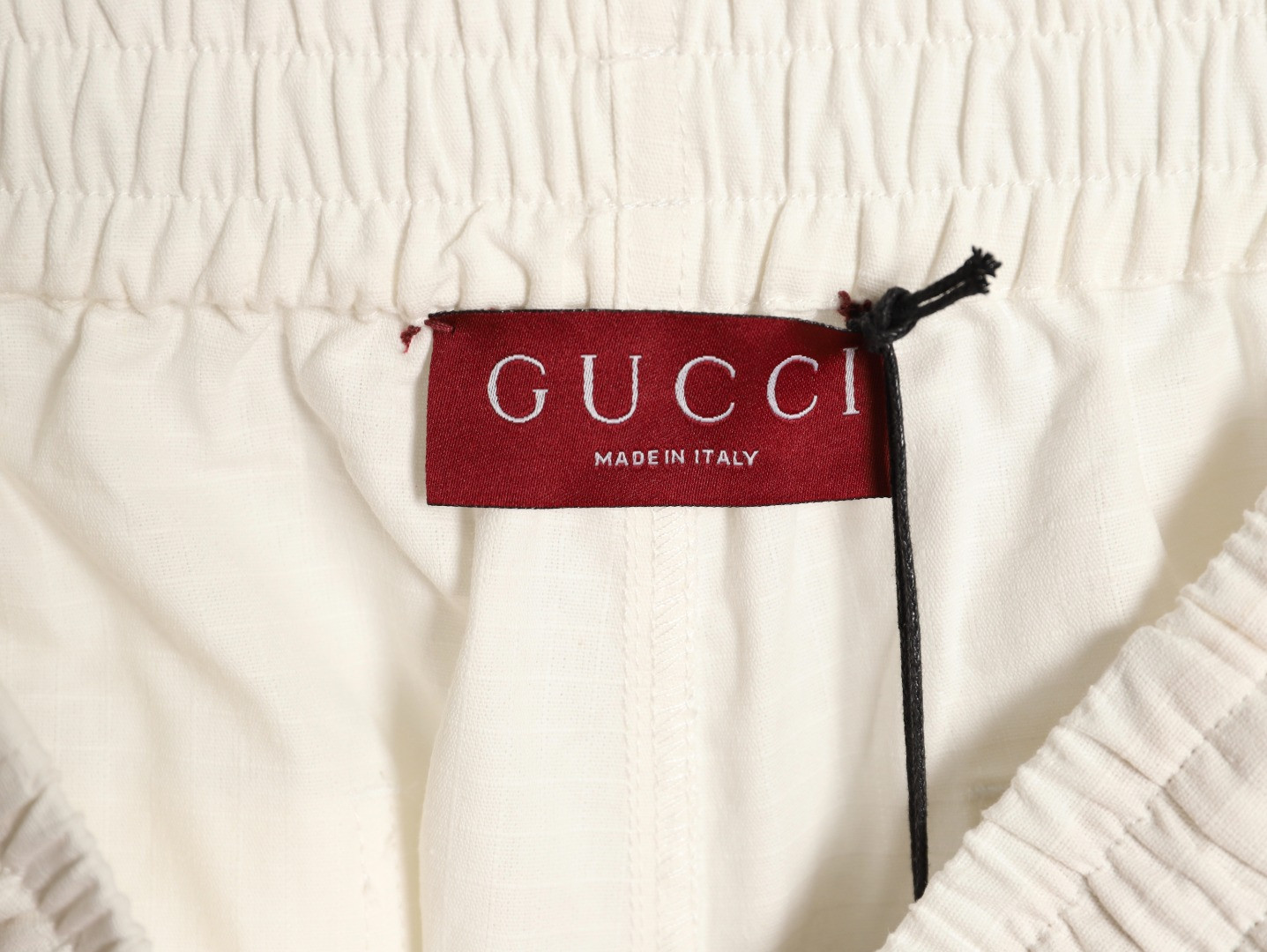 G*u*i 25ss shorts