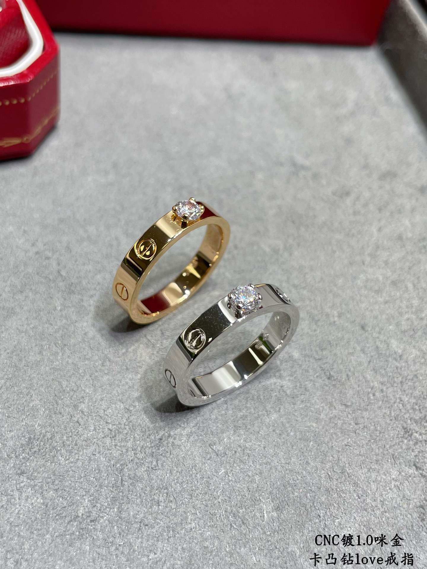 ca*t*er convex Di*m*nd love stud ring