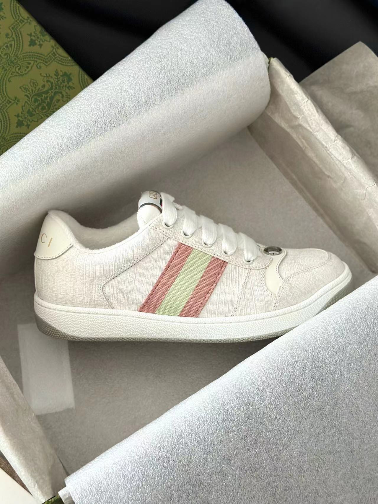 ua G*u*i screener sneaker