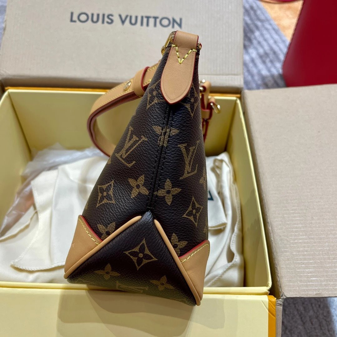 LV BOULOGNE M45832