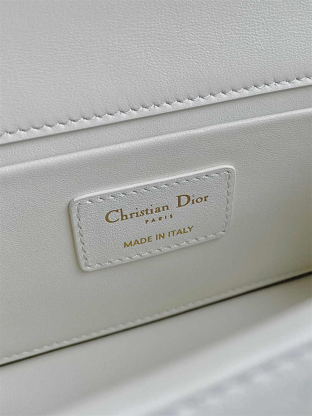 D*or 30 montaigne east-west bag with chain latte calfskin 21 x 12 x 6 cm / 8.5 x 4.5 x 2.5 inches