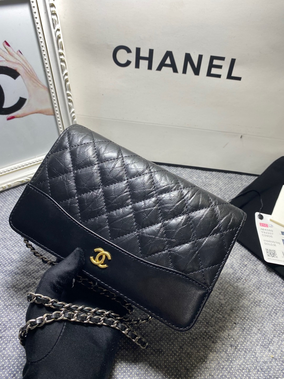 Ch*el gabrielle woc black 12.3 x 19.2 x 3.5cm