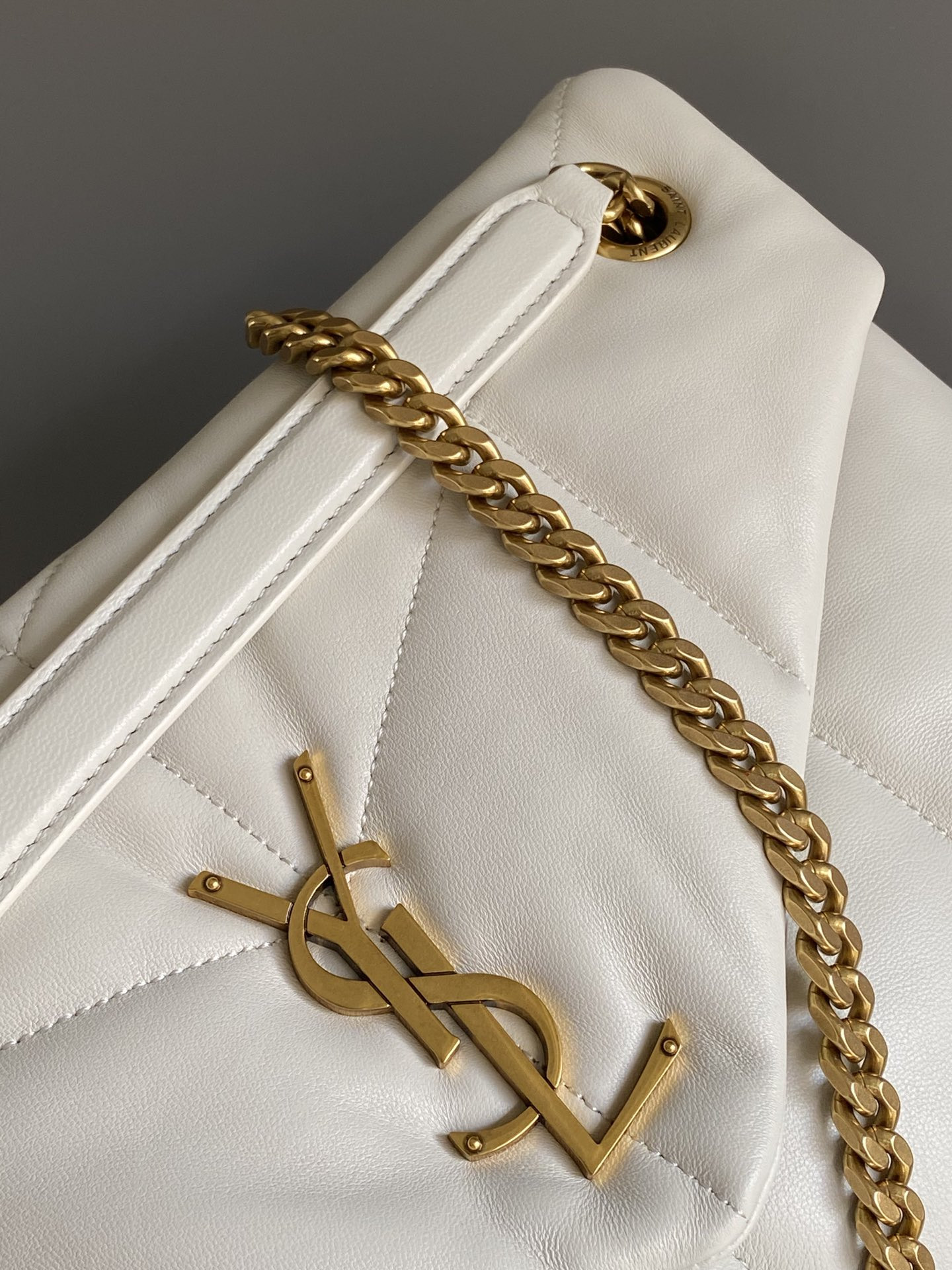 Y*L puffer medium in nappa leather white 13.7 x 9 x 5.3 inches