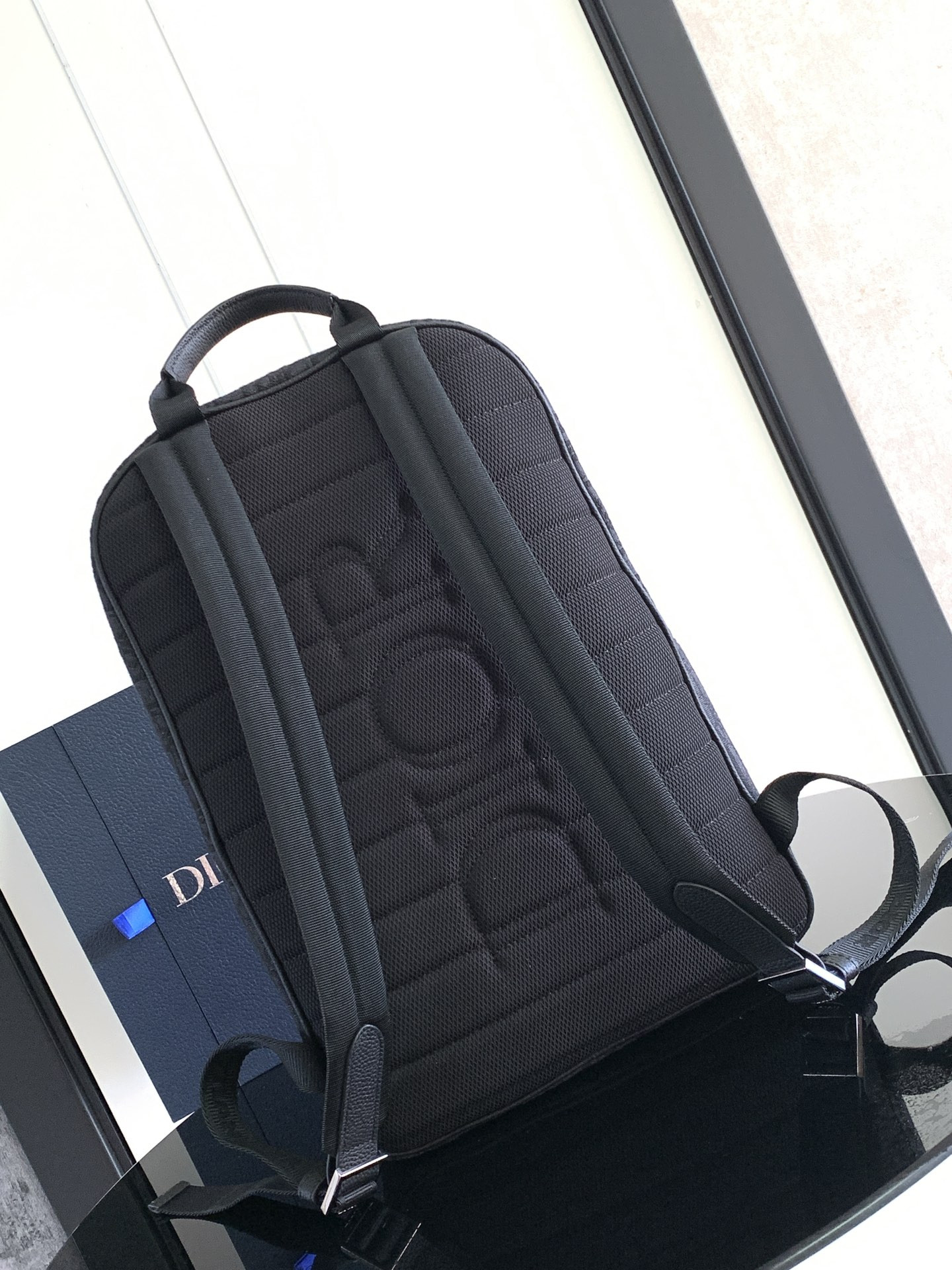 D*or safari backpack blue 11 x 16 x 5.5 inches