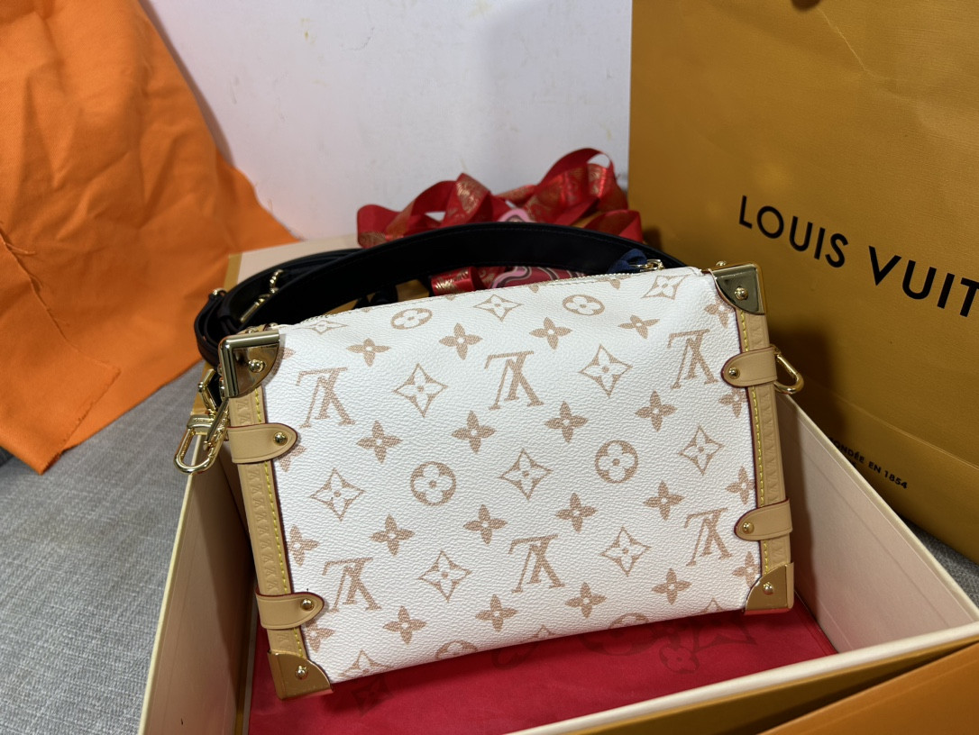 LV Side Trunk MM M46907 8.3 x 5.5 x 2.4 inches