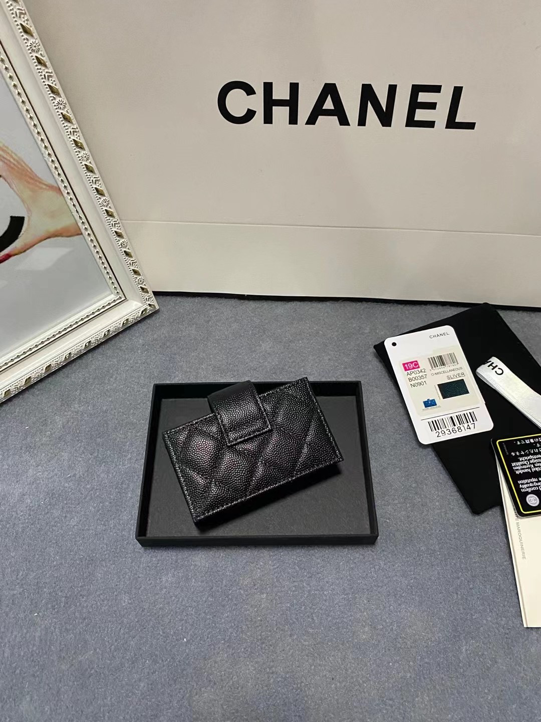 Ch*el card holder 10.4×7×2cm