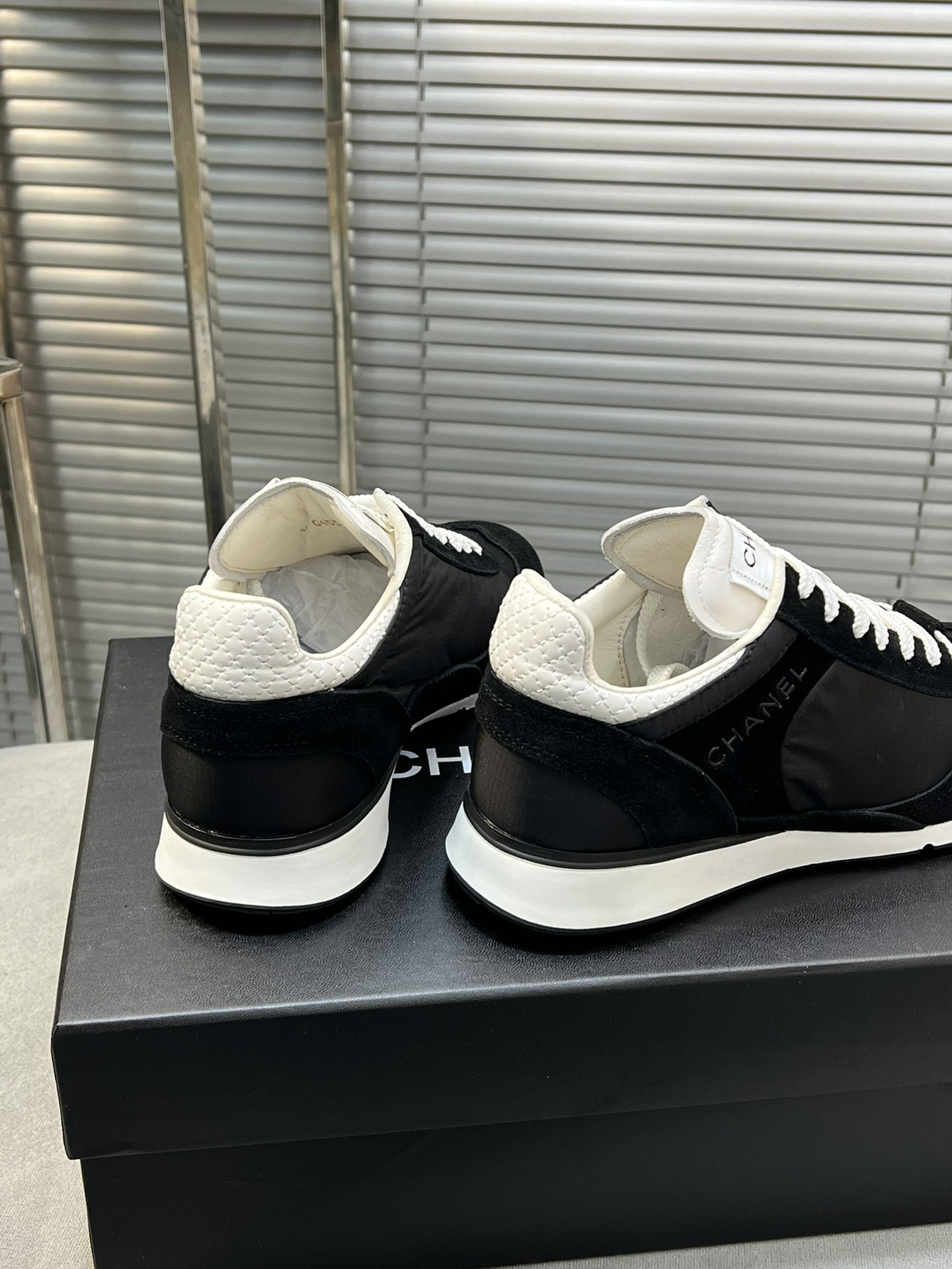 ua Ch*el sneakers fabric, suede kidskin & suede calfskin