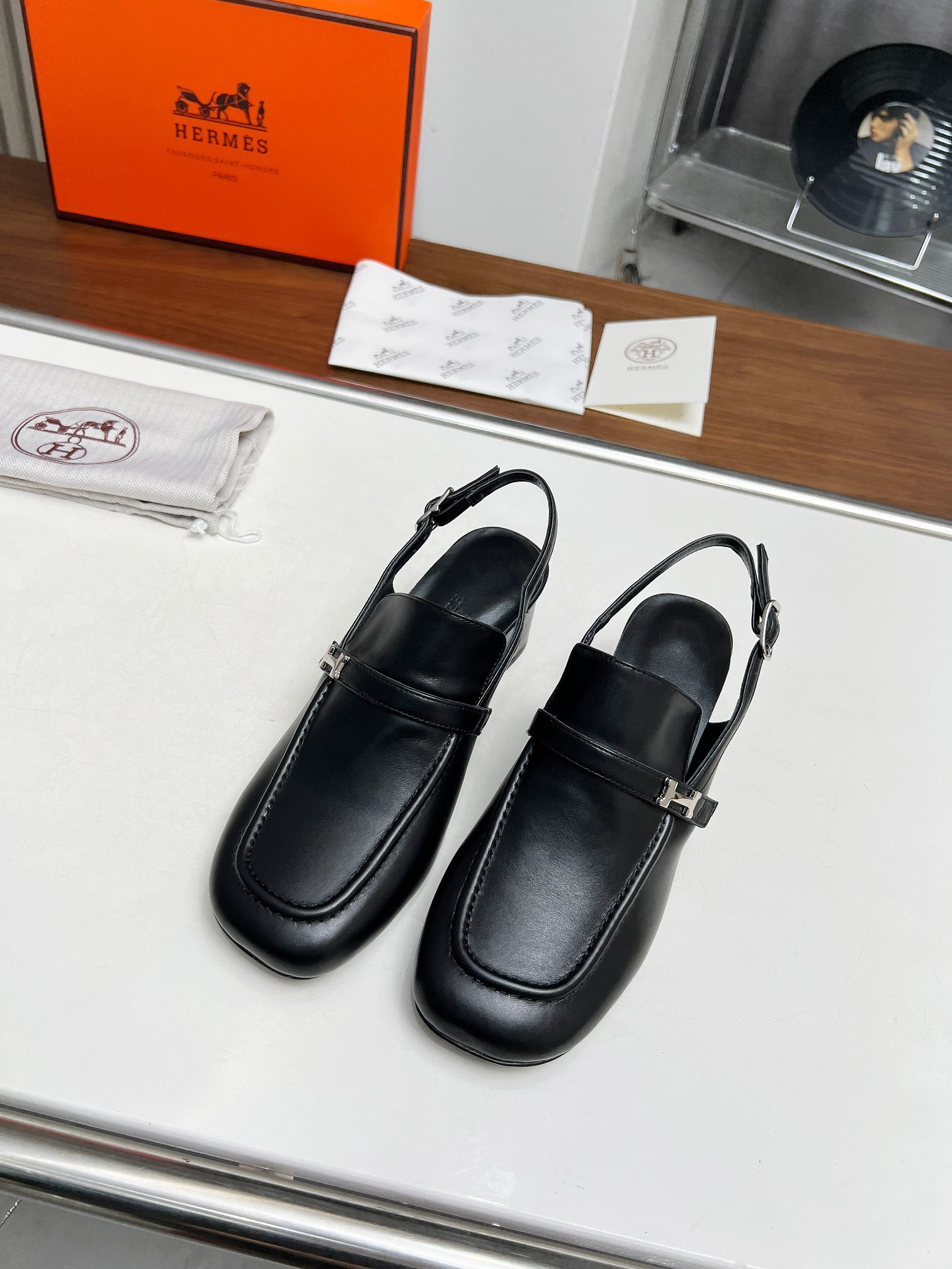 ua H**me5 infinie 50 pump