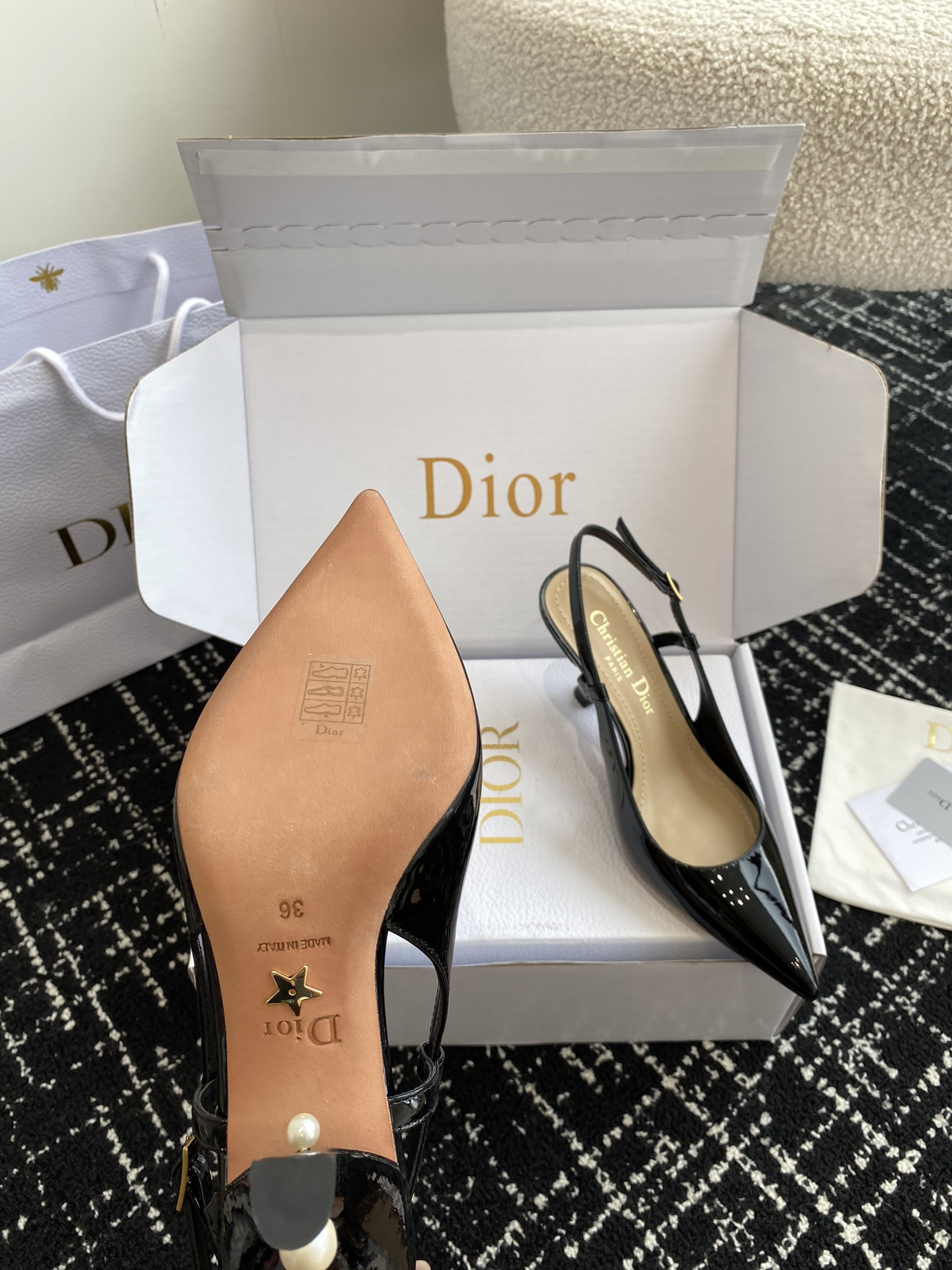 ua D*or tribales slingback pump