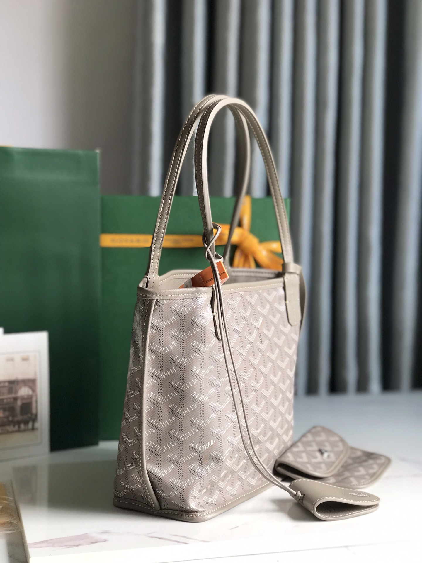 Go*ard anjou mini bag 20 cm x 10 cm x 20 cm