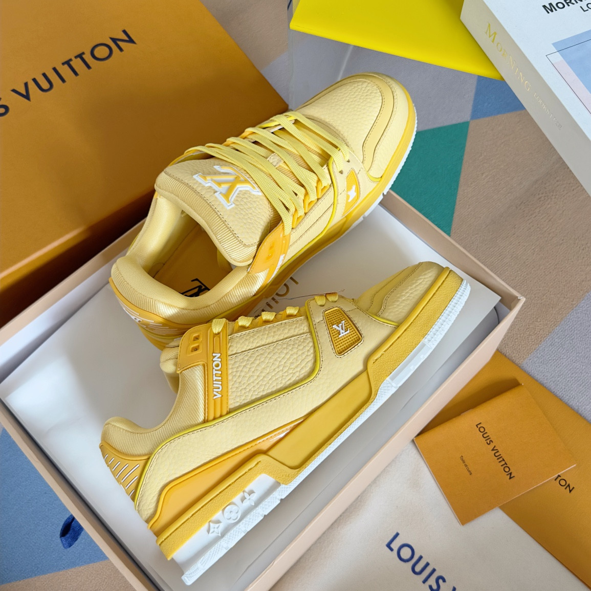UA LV Trainer Sneaker