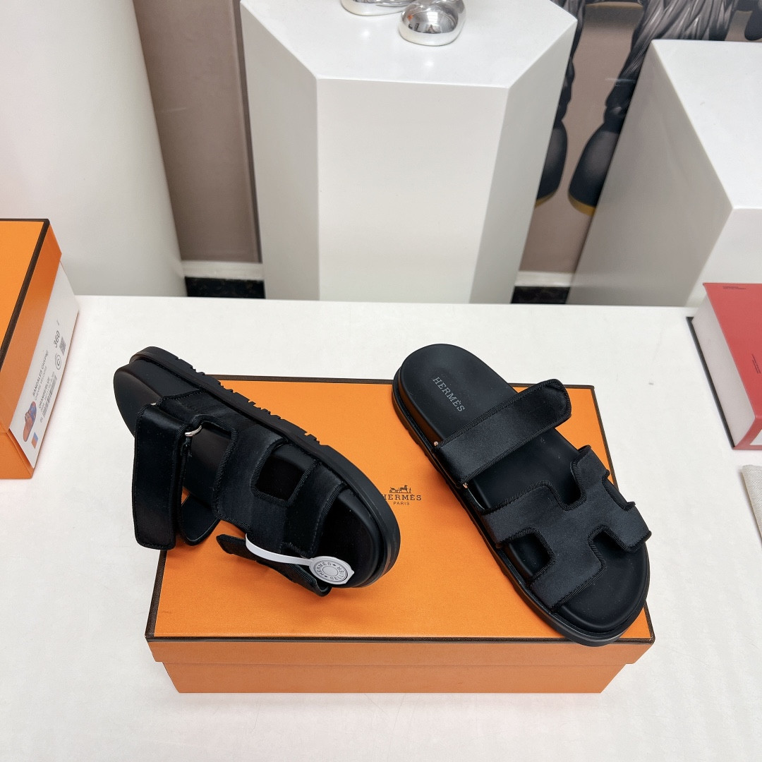 ua H**me5 chypre sandal