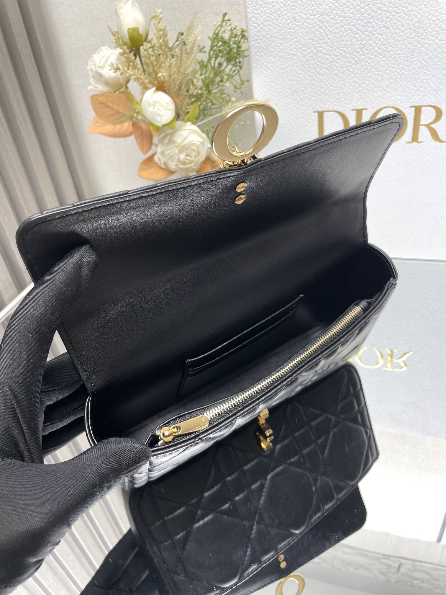 D*or miss daisy mini bag 22 x 12.5 x 4 cm