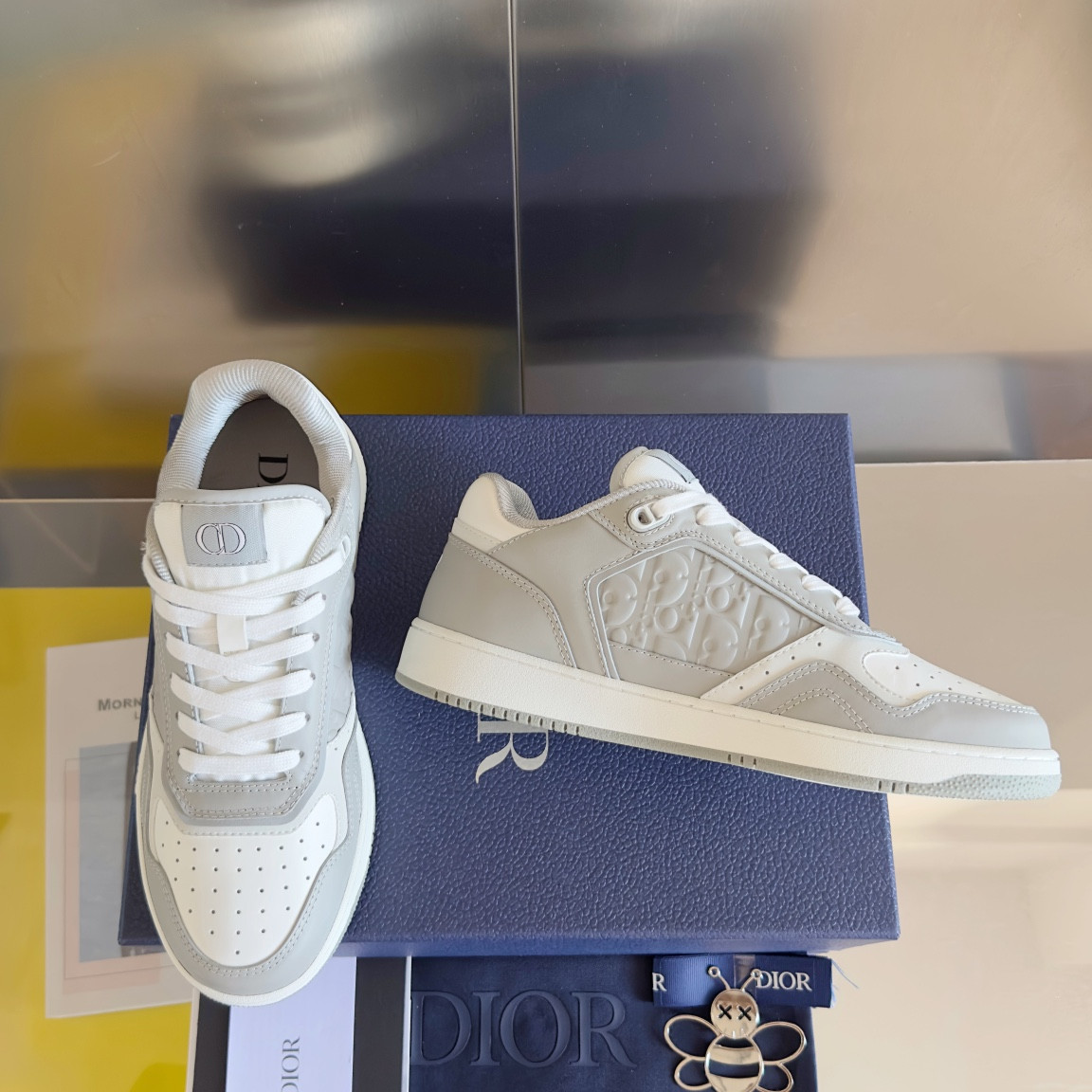 ua D*or b27 sneaker