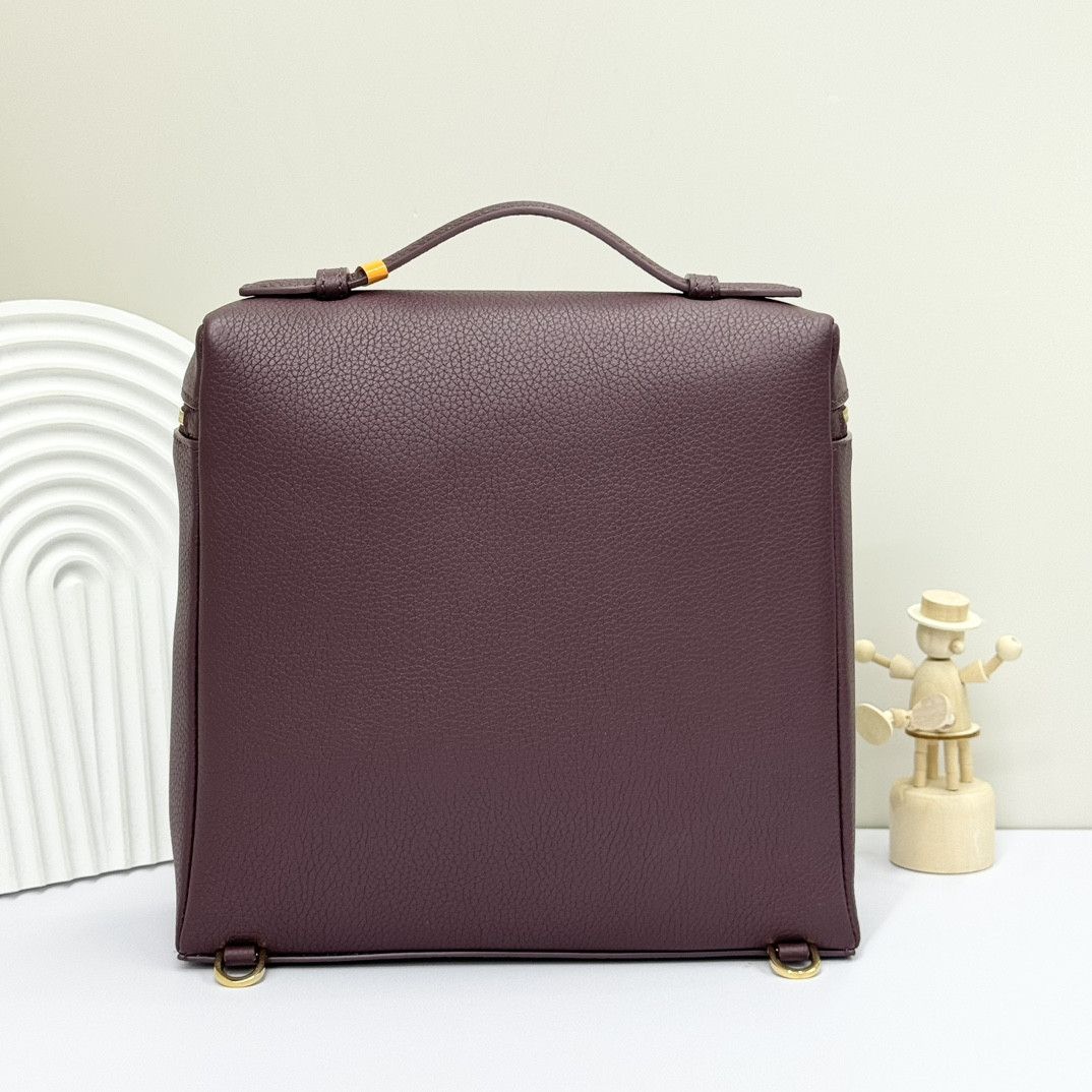 L**o p*ana extra pocket backpack l23.5 grained calfskin 23 x 21 x 8 cm