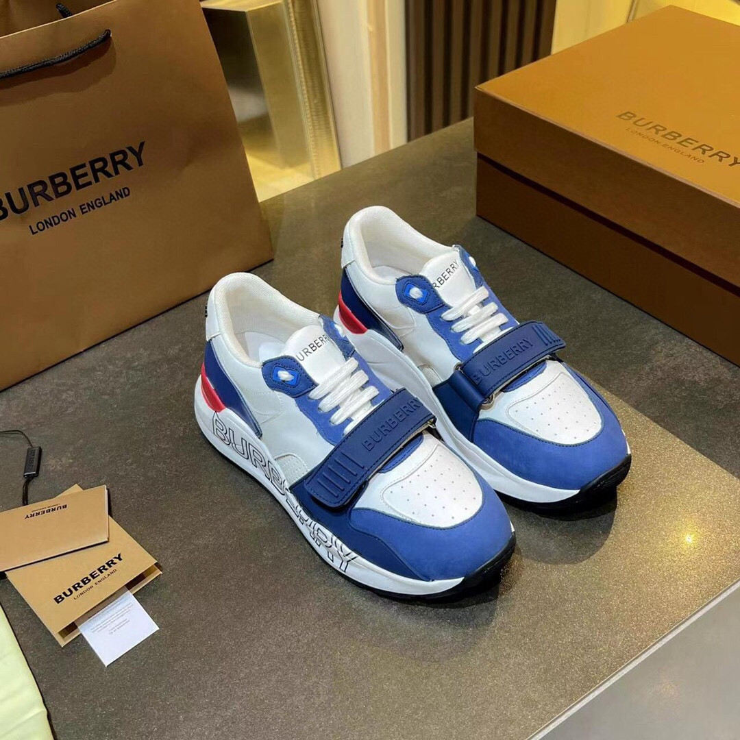 ua B**rry sneakers