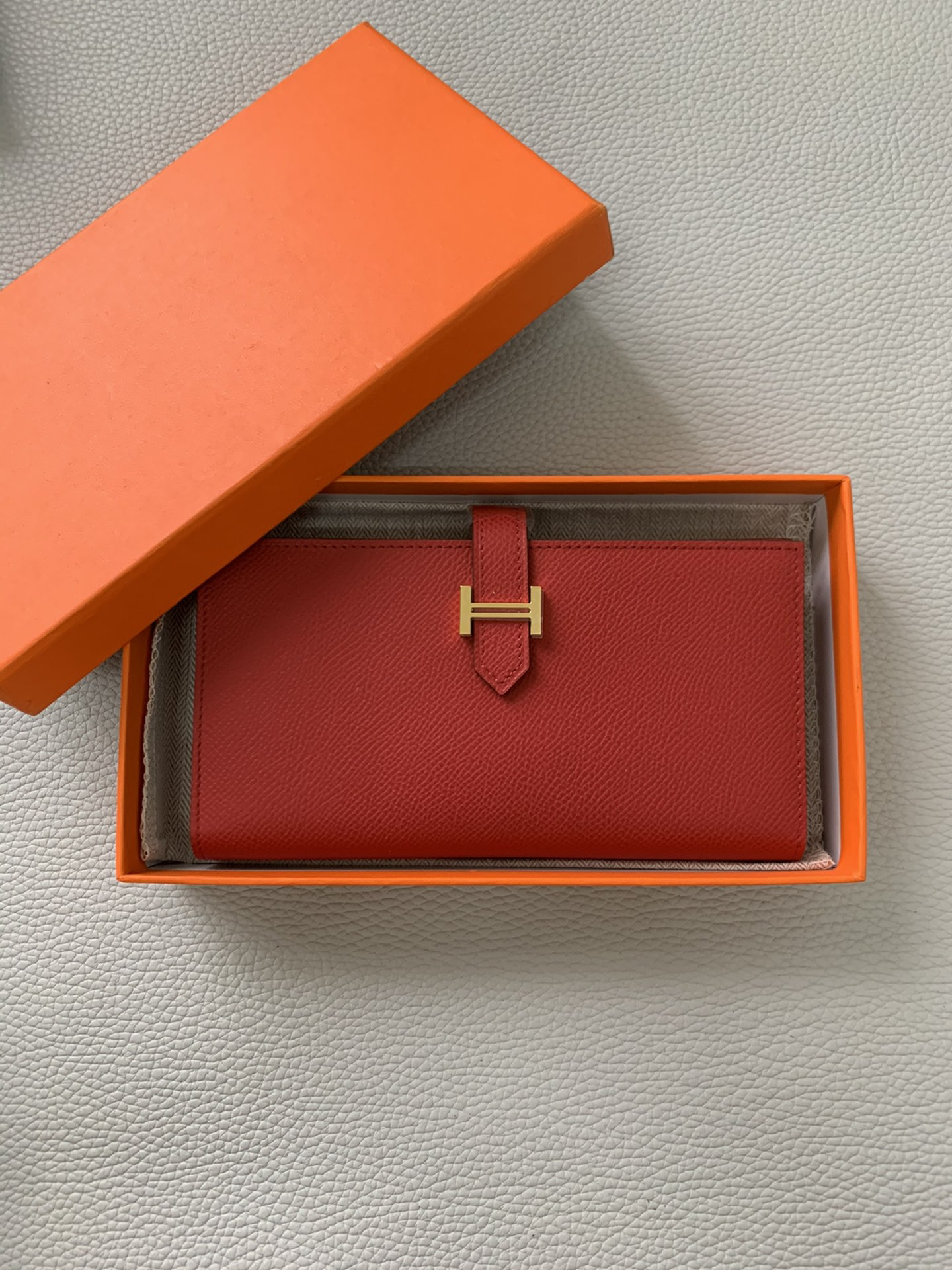 H**me5 long wallet 17.5x9.5cm