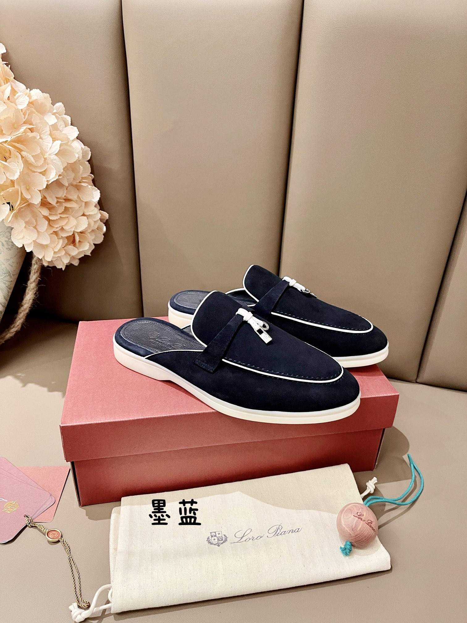 ua L**o p*ana babouche charms walk loafers