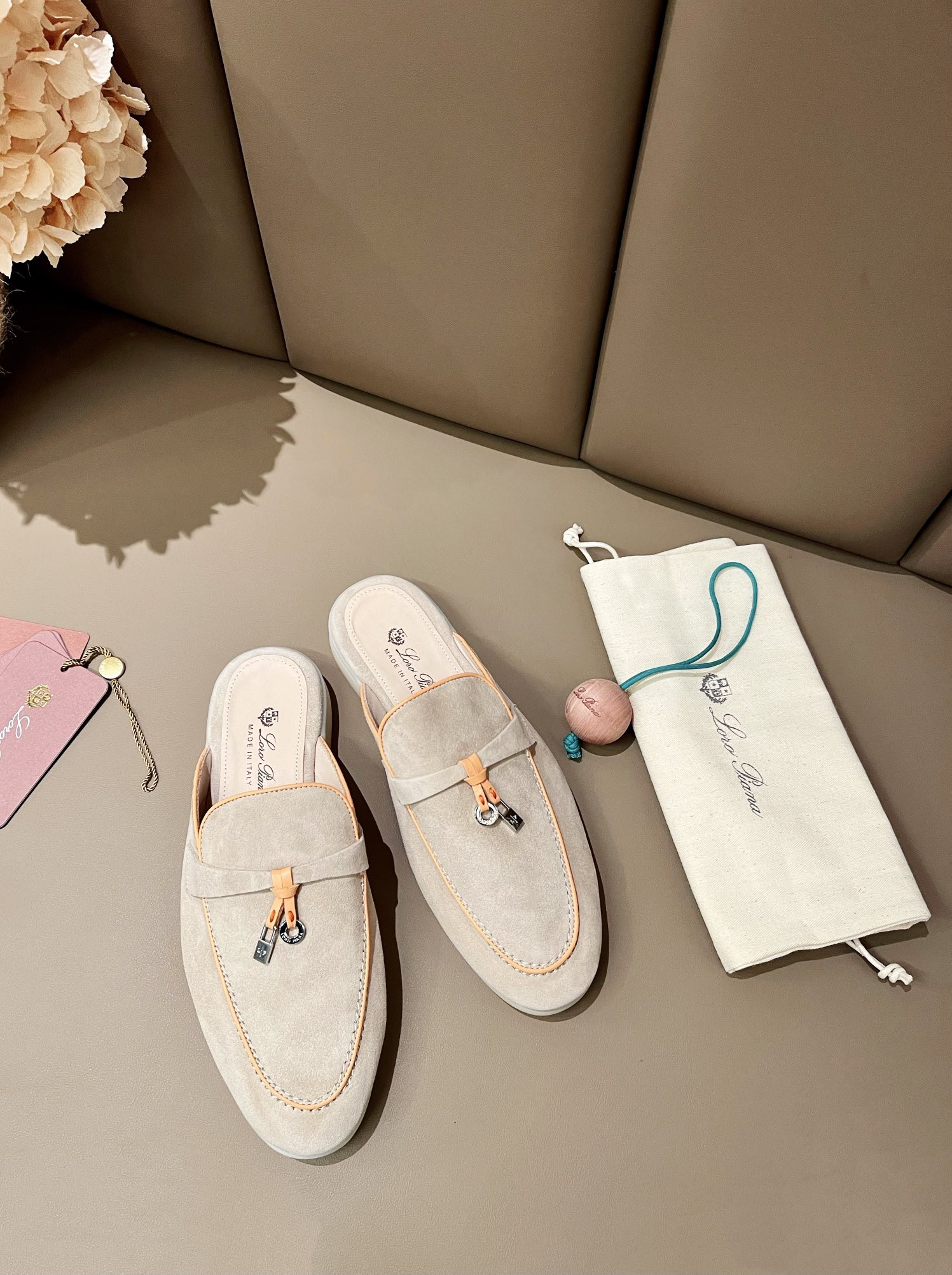 ua L**o p*ana babouche charms walk loafers