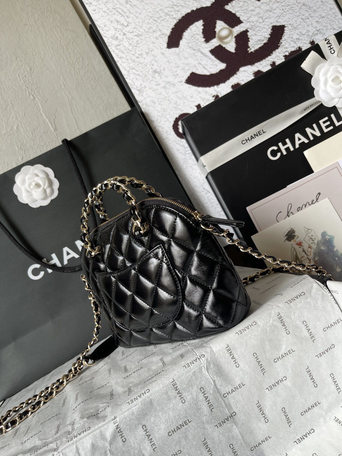 Ch*el small shopping bag 15x20x6cm