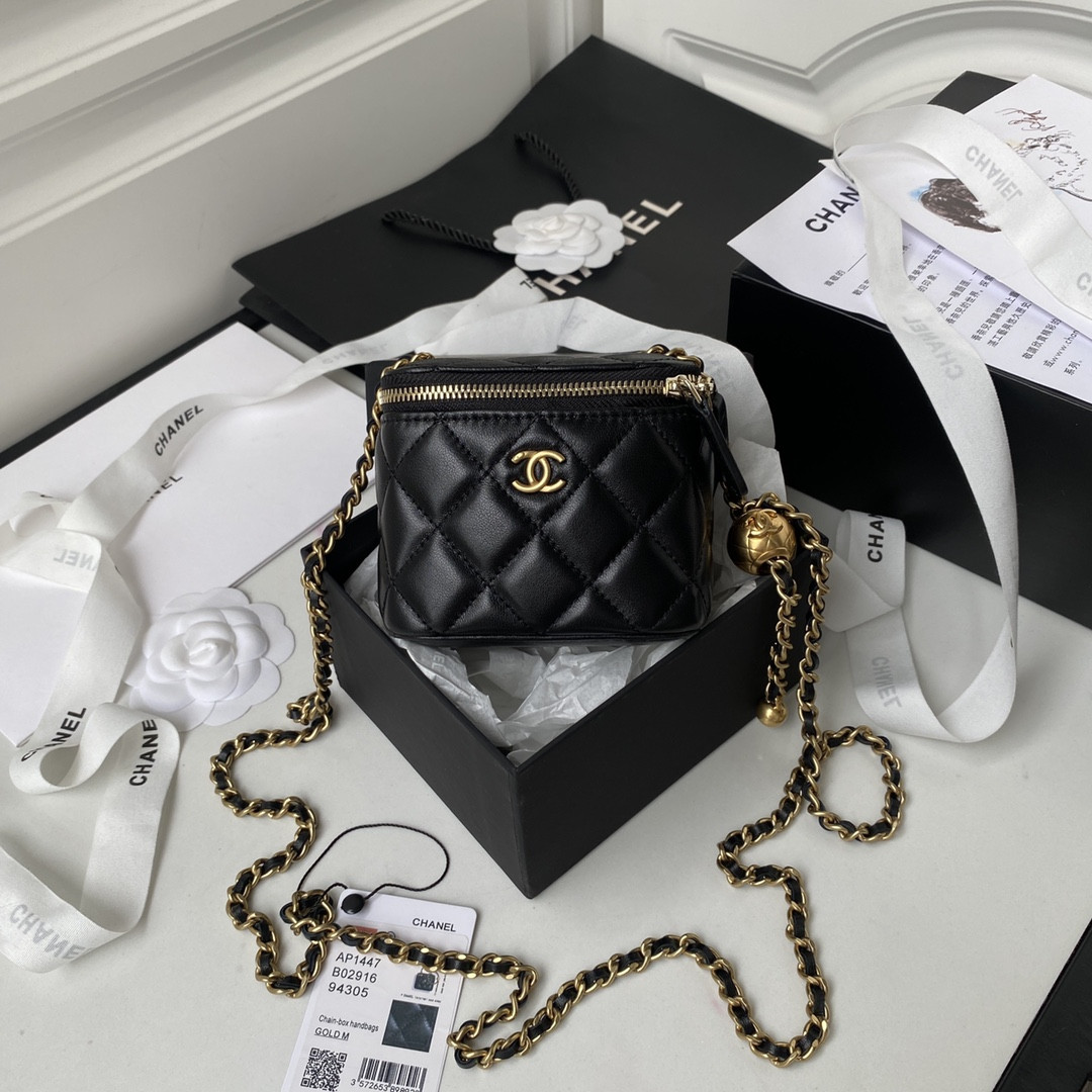 Ch*el mini box bag