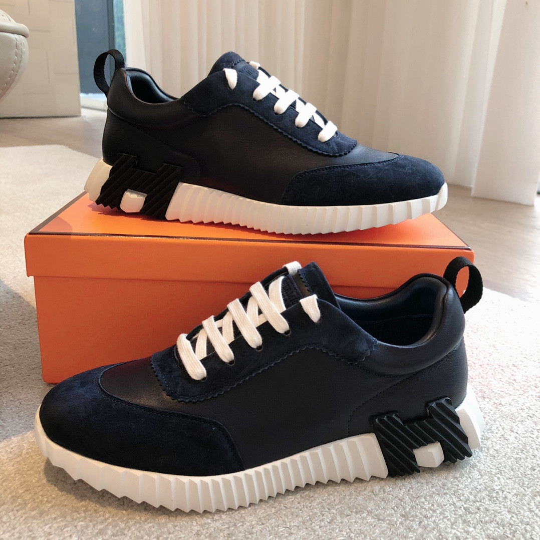 ua H**me5 bouncing sneaker