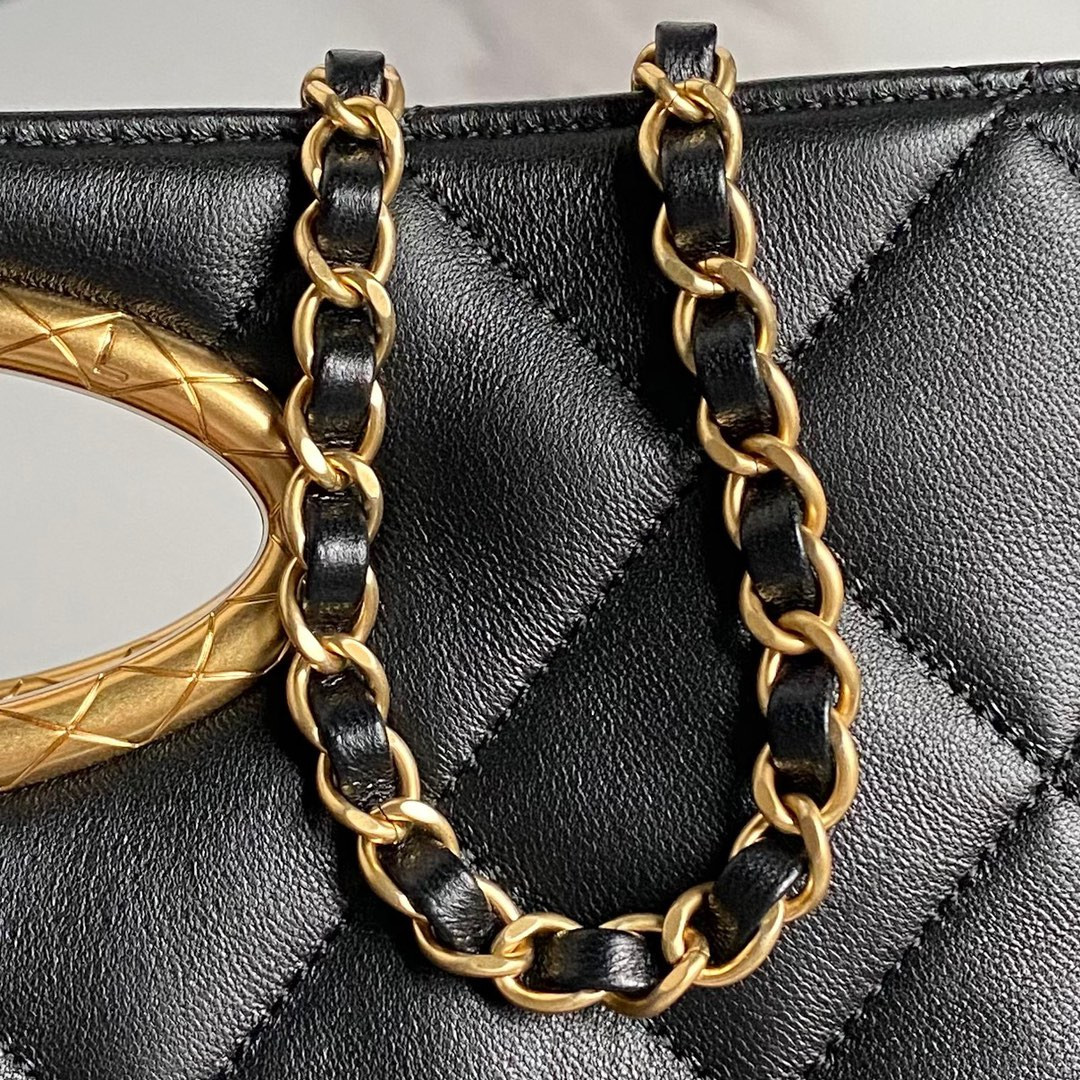 Ch*el 24b evening bag 24×34×8cm