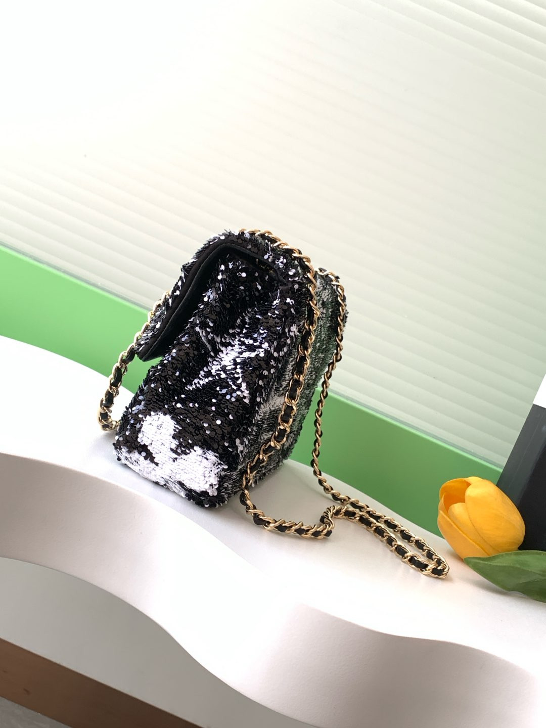 Ch*el flap bag 14x21x8cm