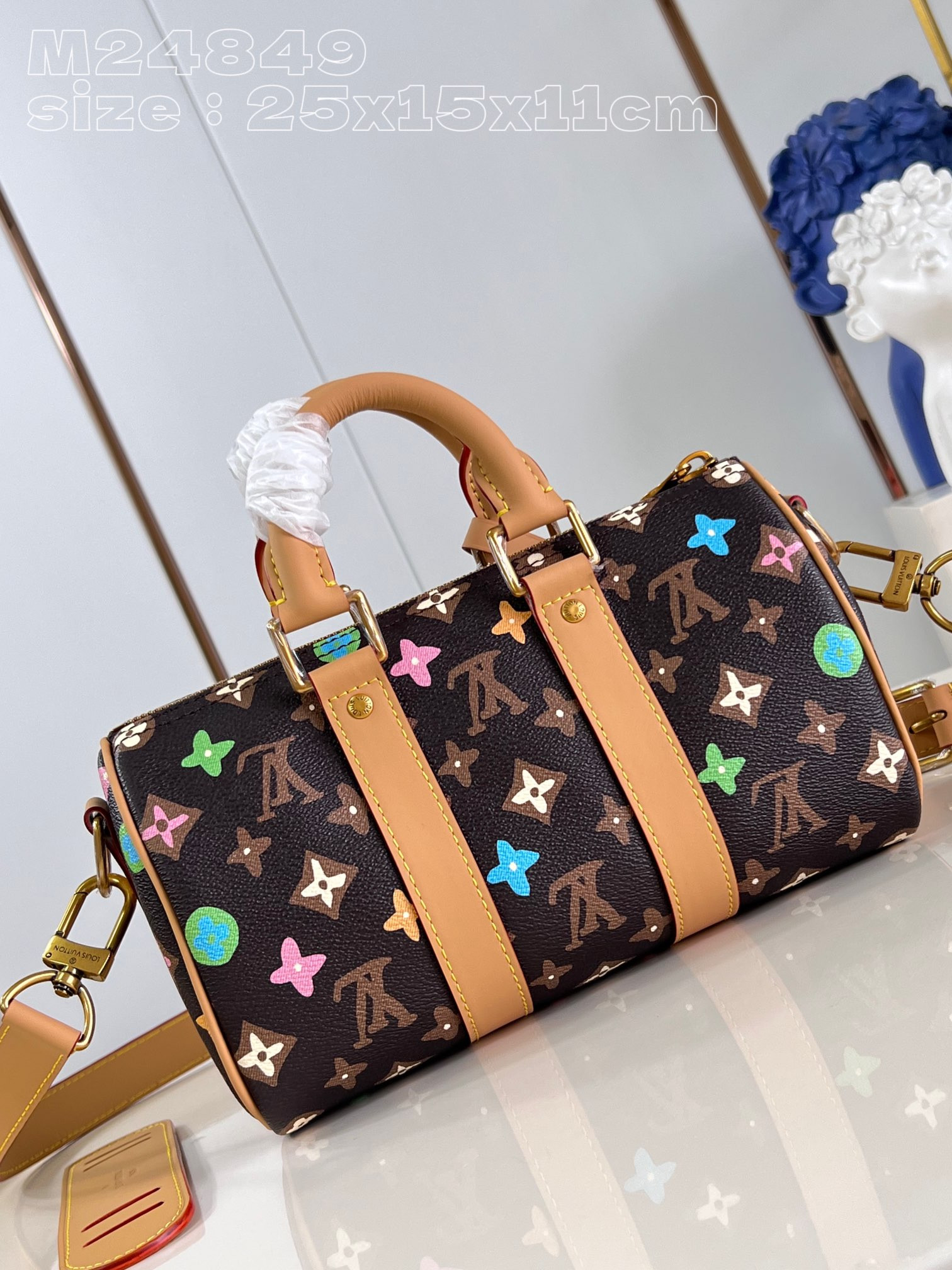 LV  Keepall Bandoulière 25 M24849 25 x 15 x 11cm