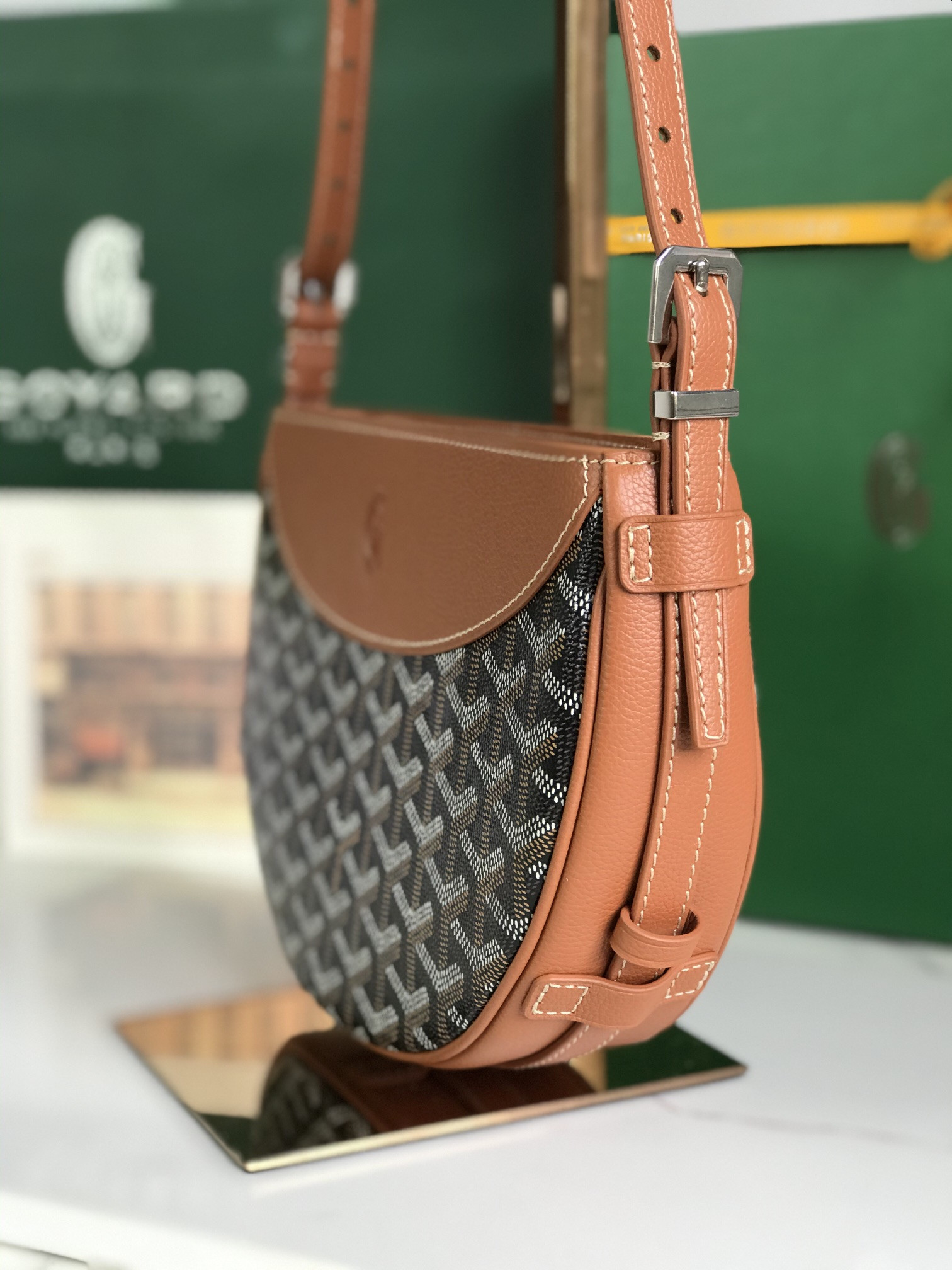 Go*ard hirondelle bag 25x6x17cm