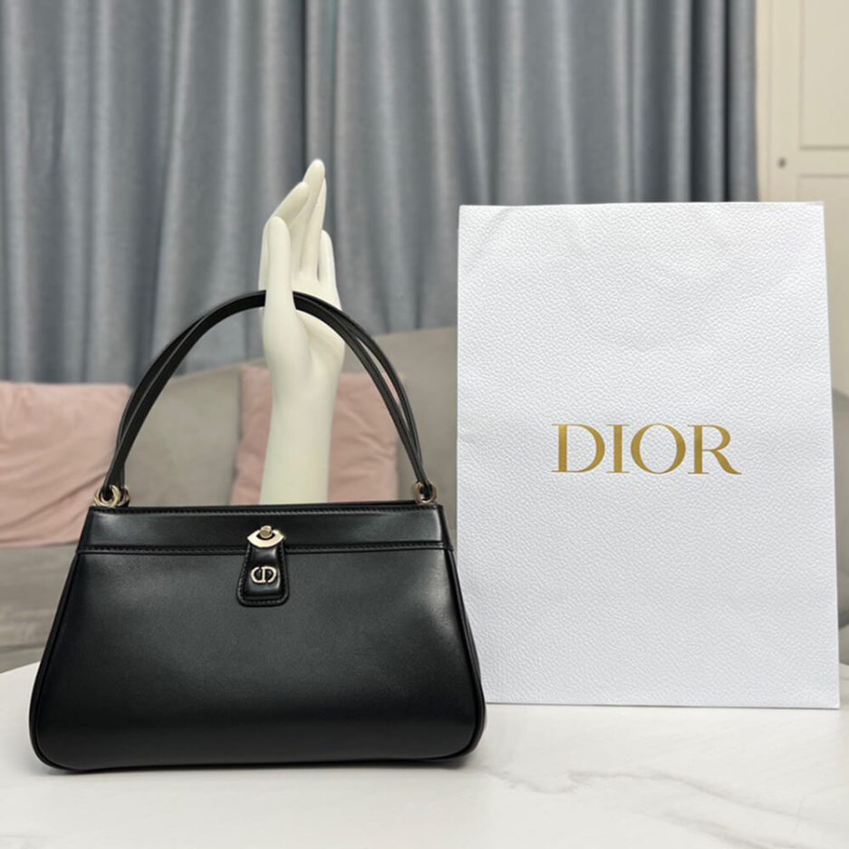 medium D*or key bag