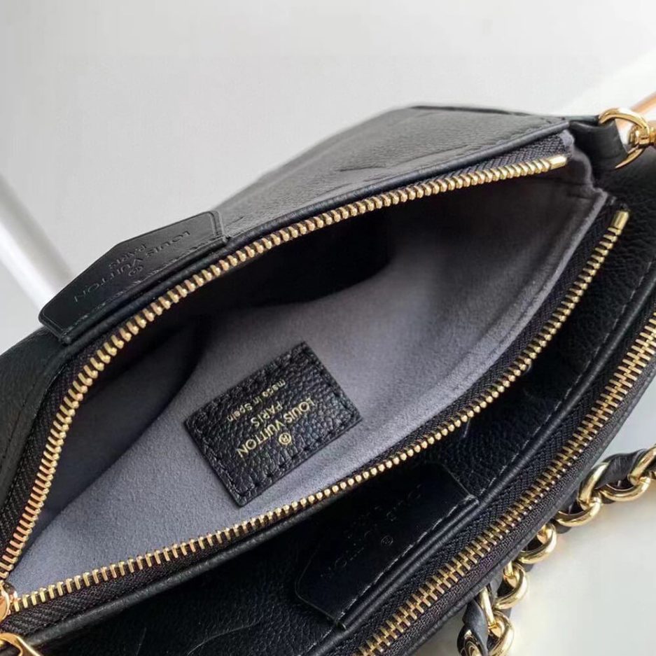 LV Pochette Accessoires