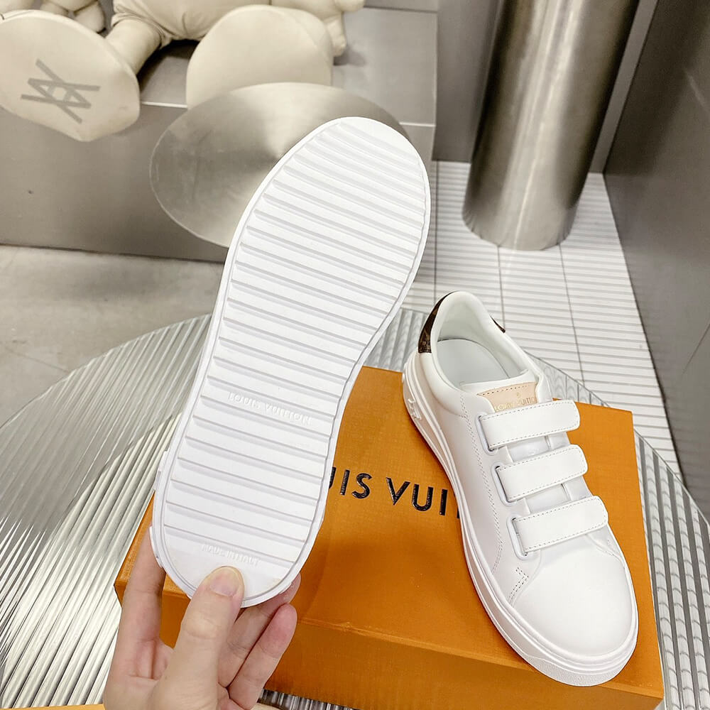 TIME OUT SNEAKER