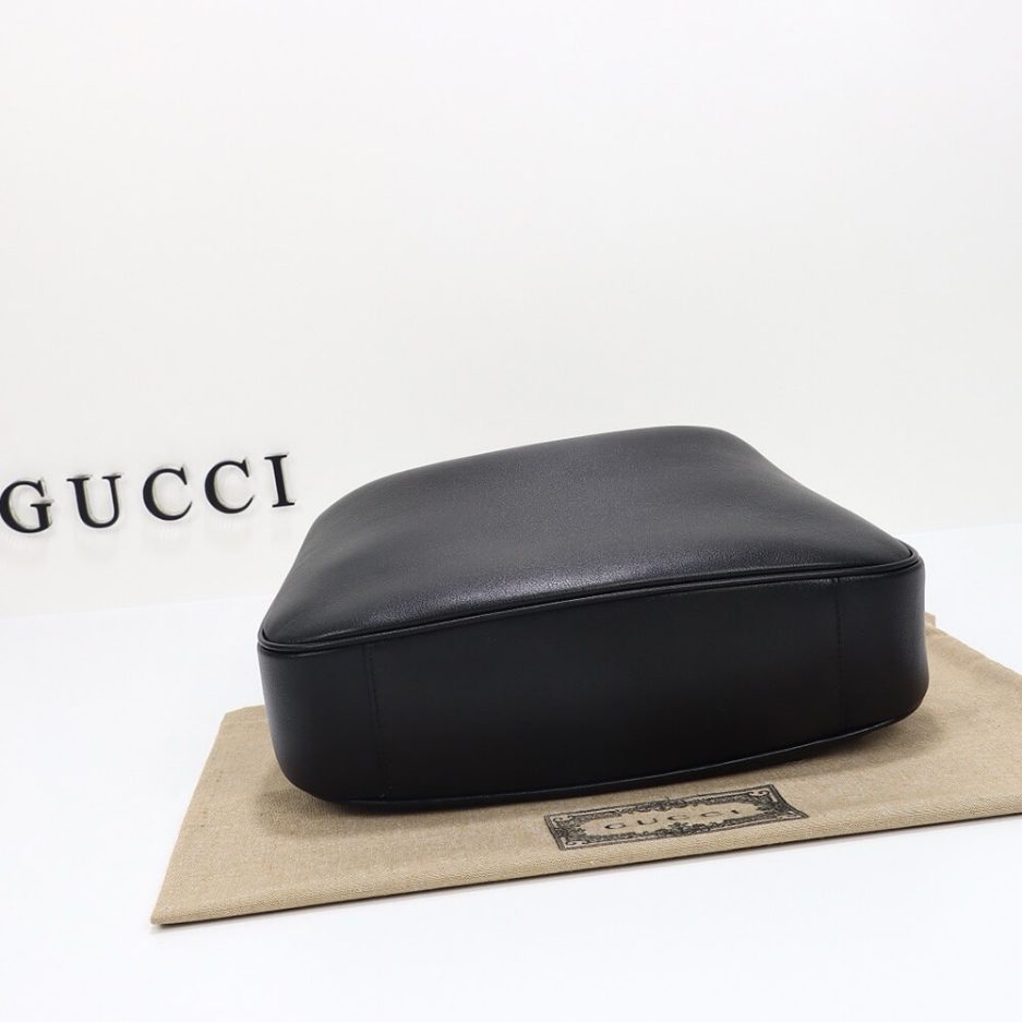 G*u*i diana medium shoulder bag